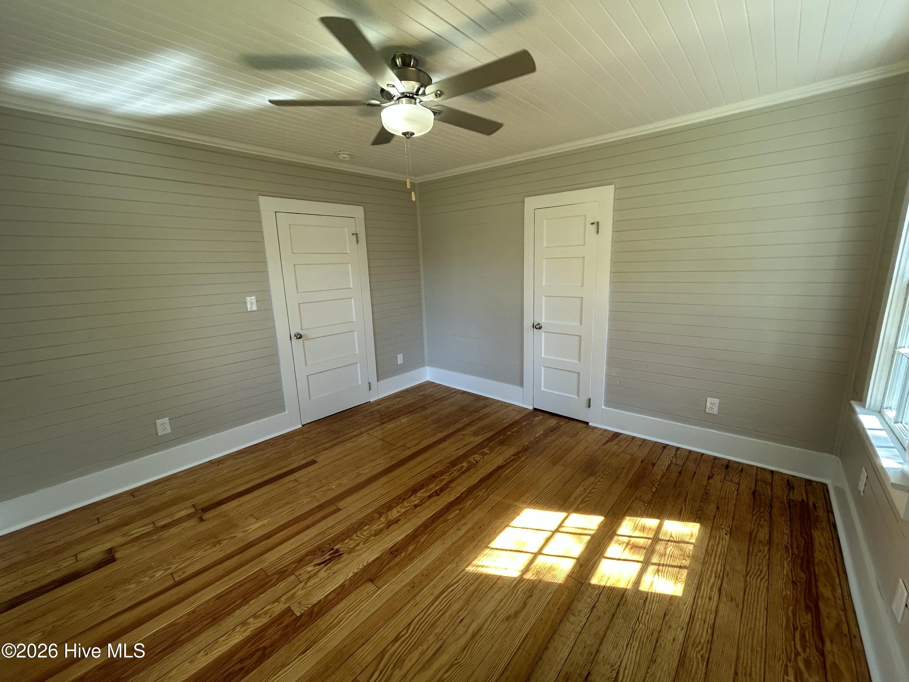 135 E Trippe Street Property Photo 13