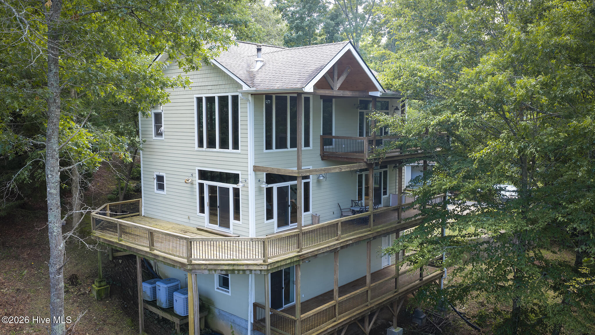 63 Snowbird Trail Property Photo 1
