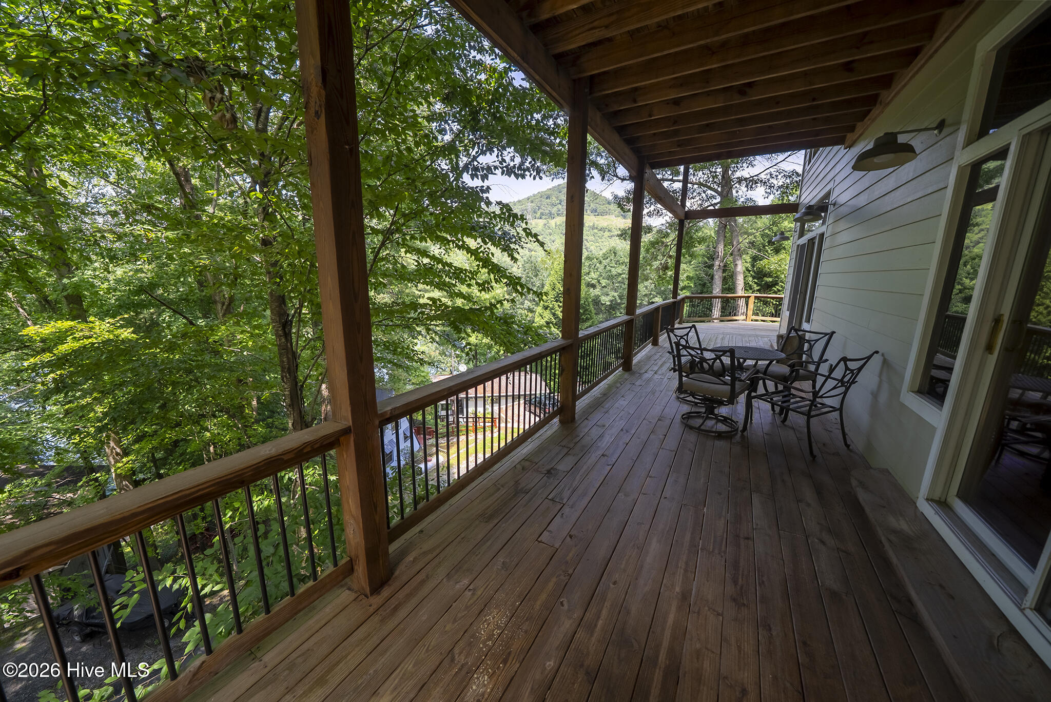 63 Snowbird Trail Property Photo 5
