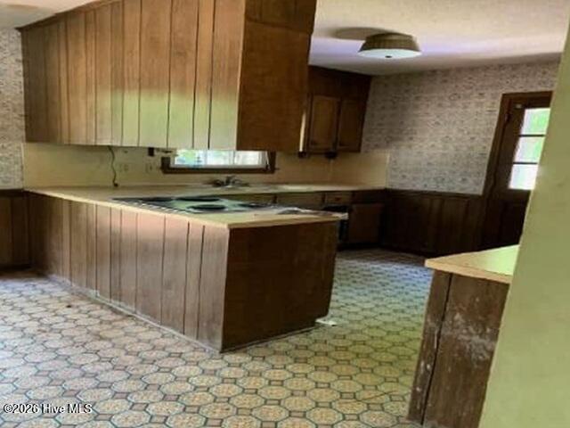 1806 S Pitt Street Property Photo 3