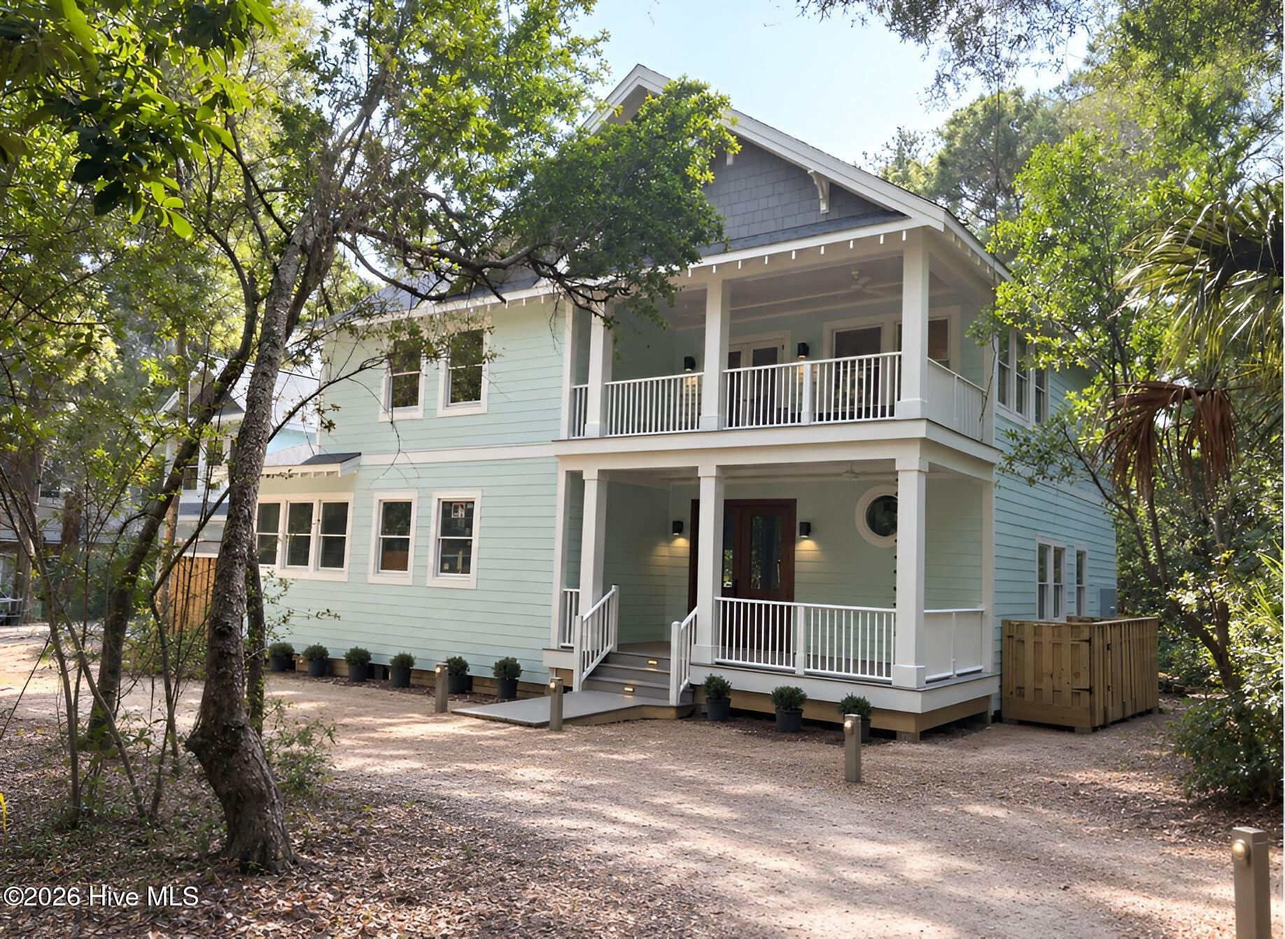 1 Red Bay Court Property Photo 1