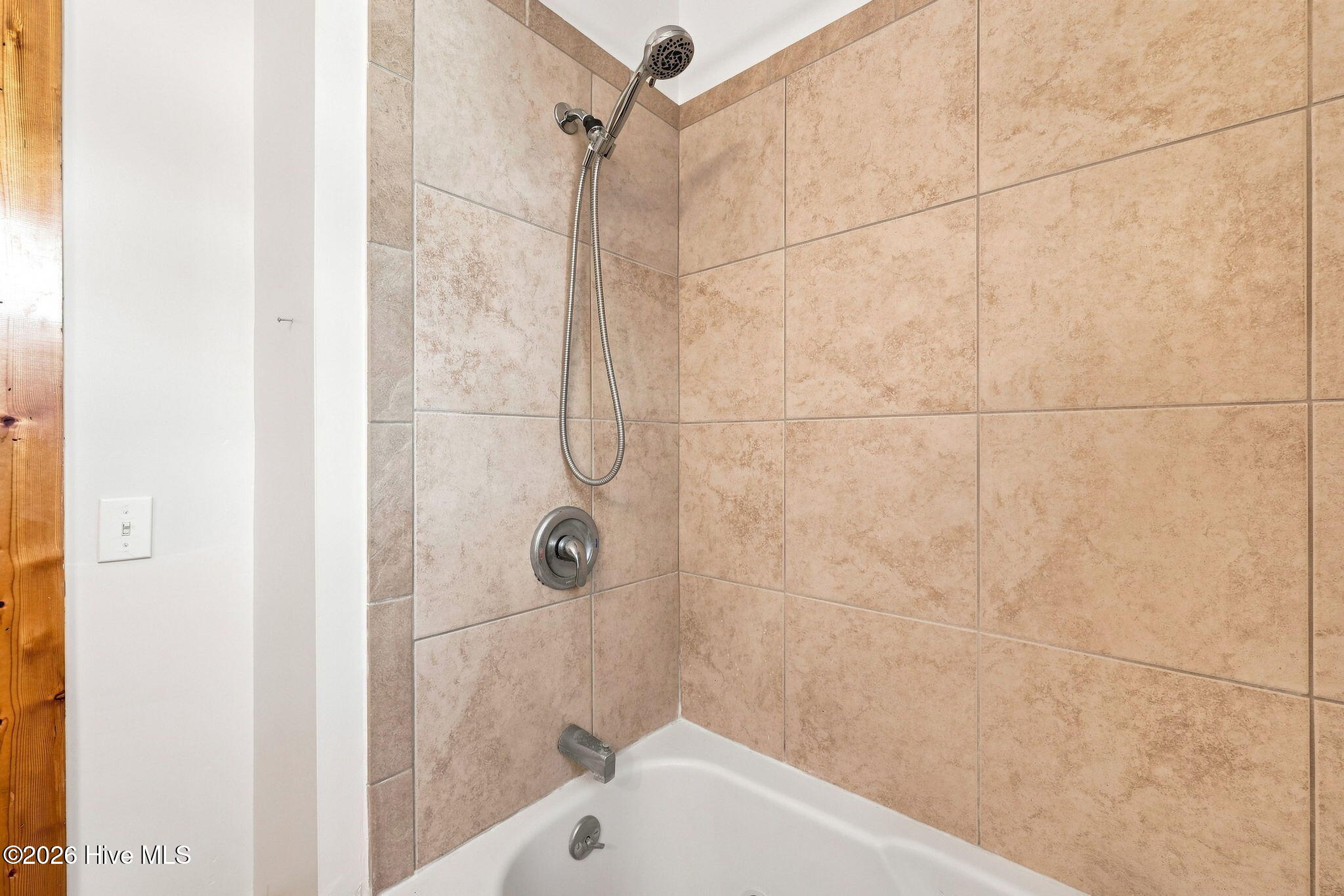 220 River Road Property Photo 42