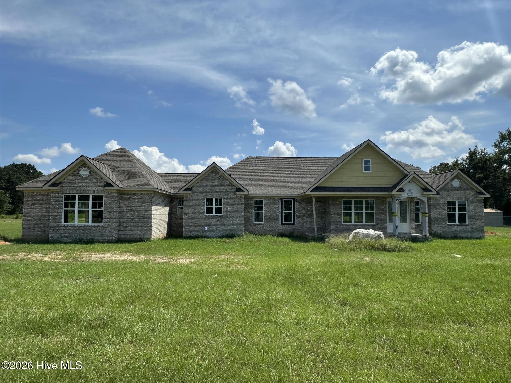 2516 St Clair Road Property Photo 1