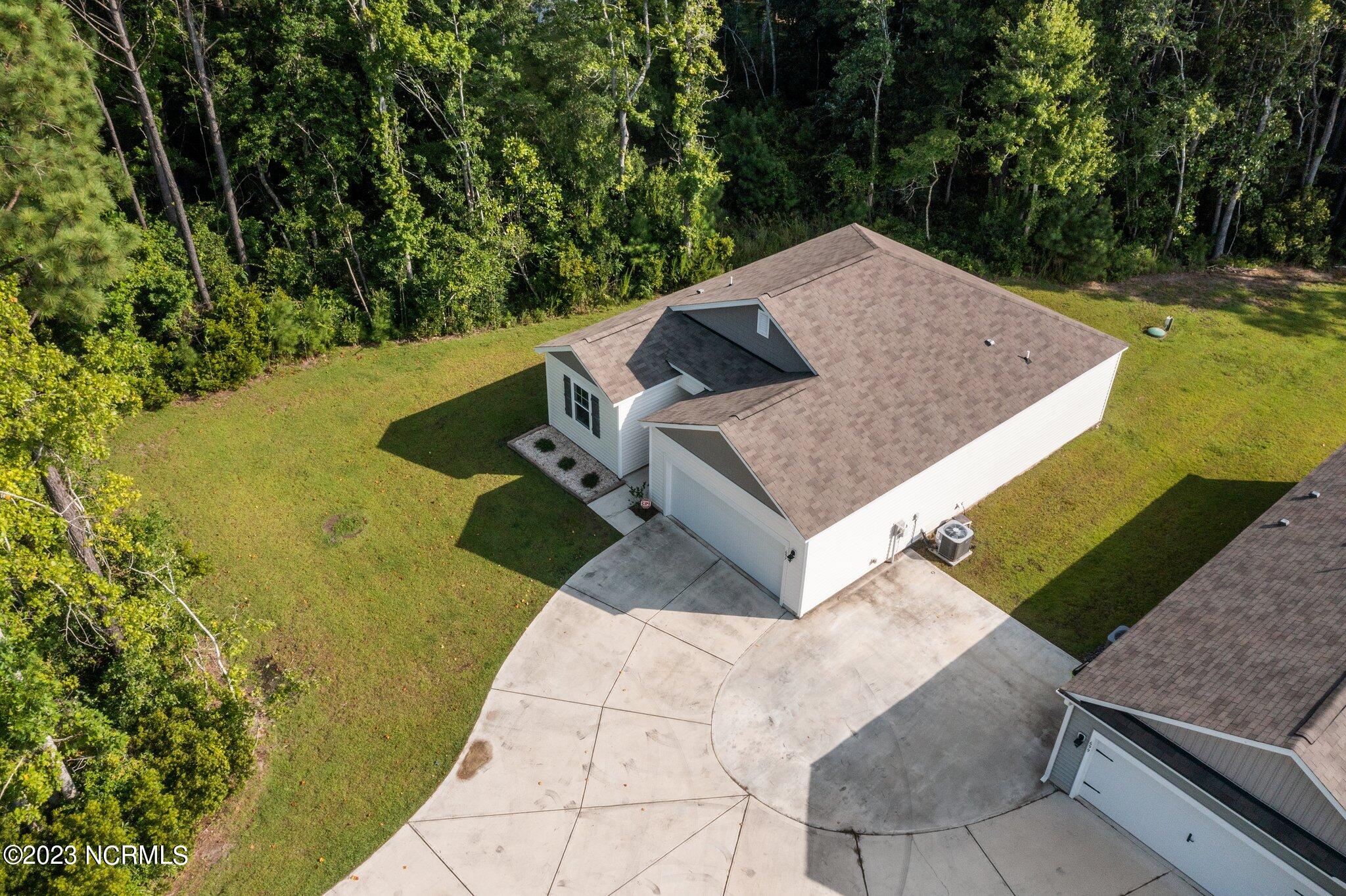 697 Morris Landing Road Property Photo 3