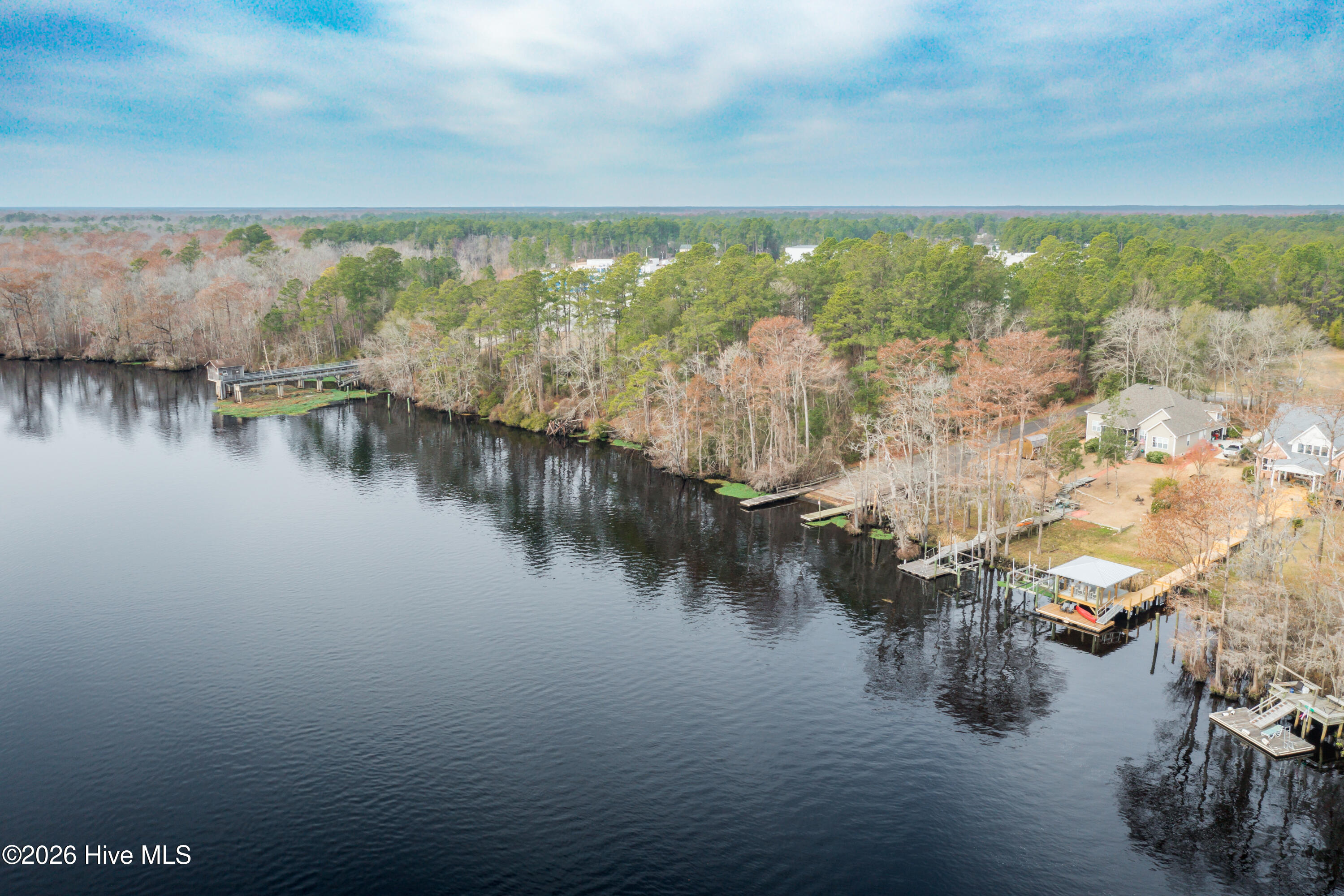121 E Pointe Road Property Photo 29