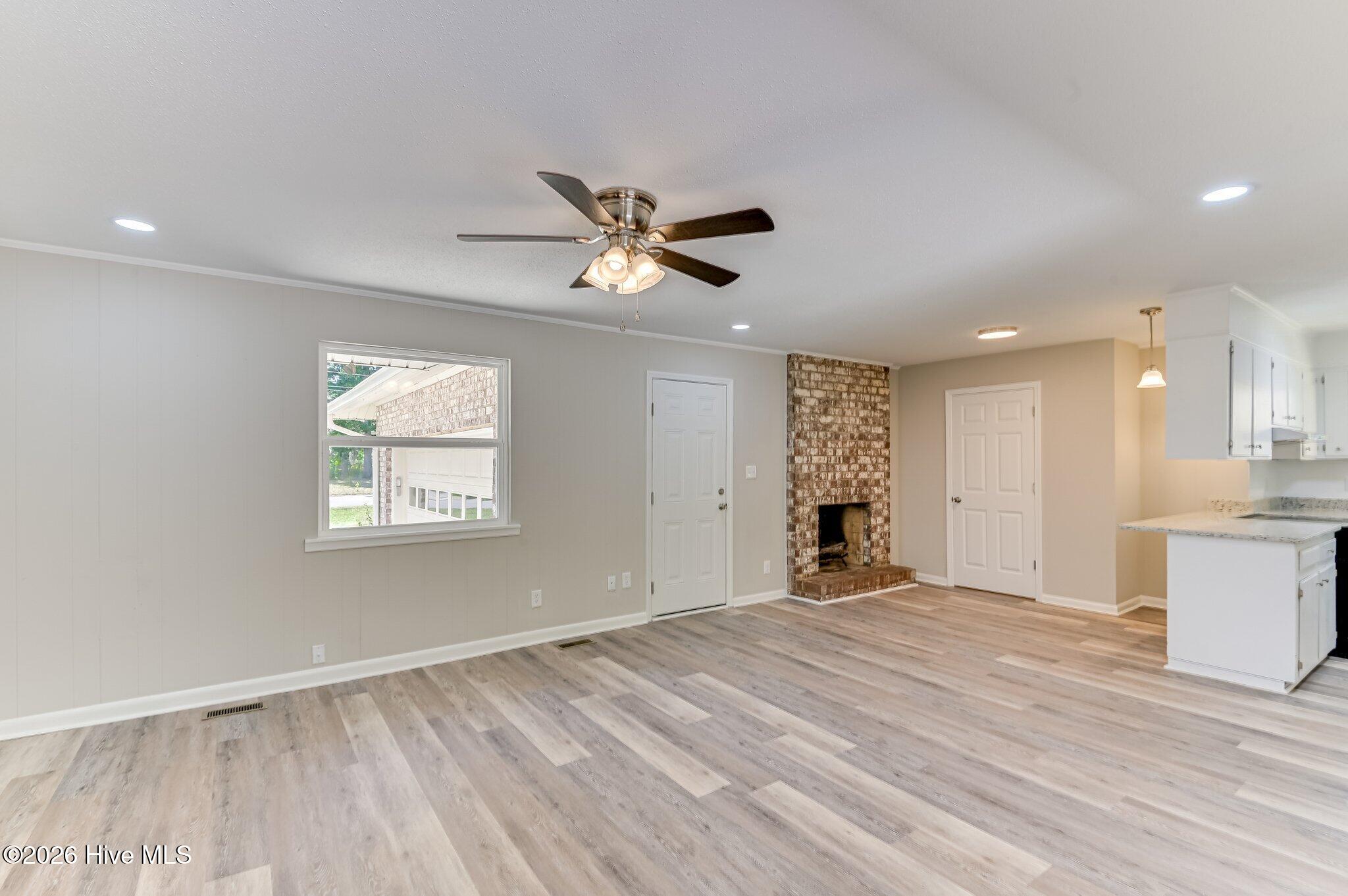 1326 Martinique Drive Property Photo 8