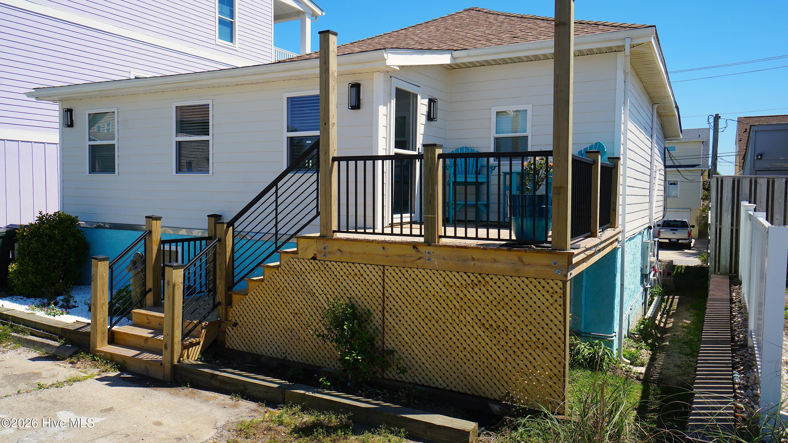 311 W Atlantic Boulevard Property Photo 1