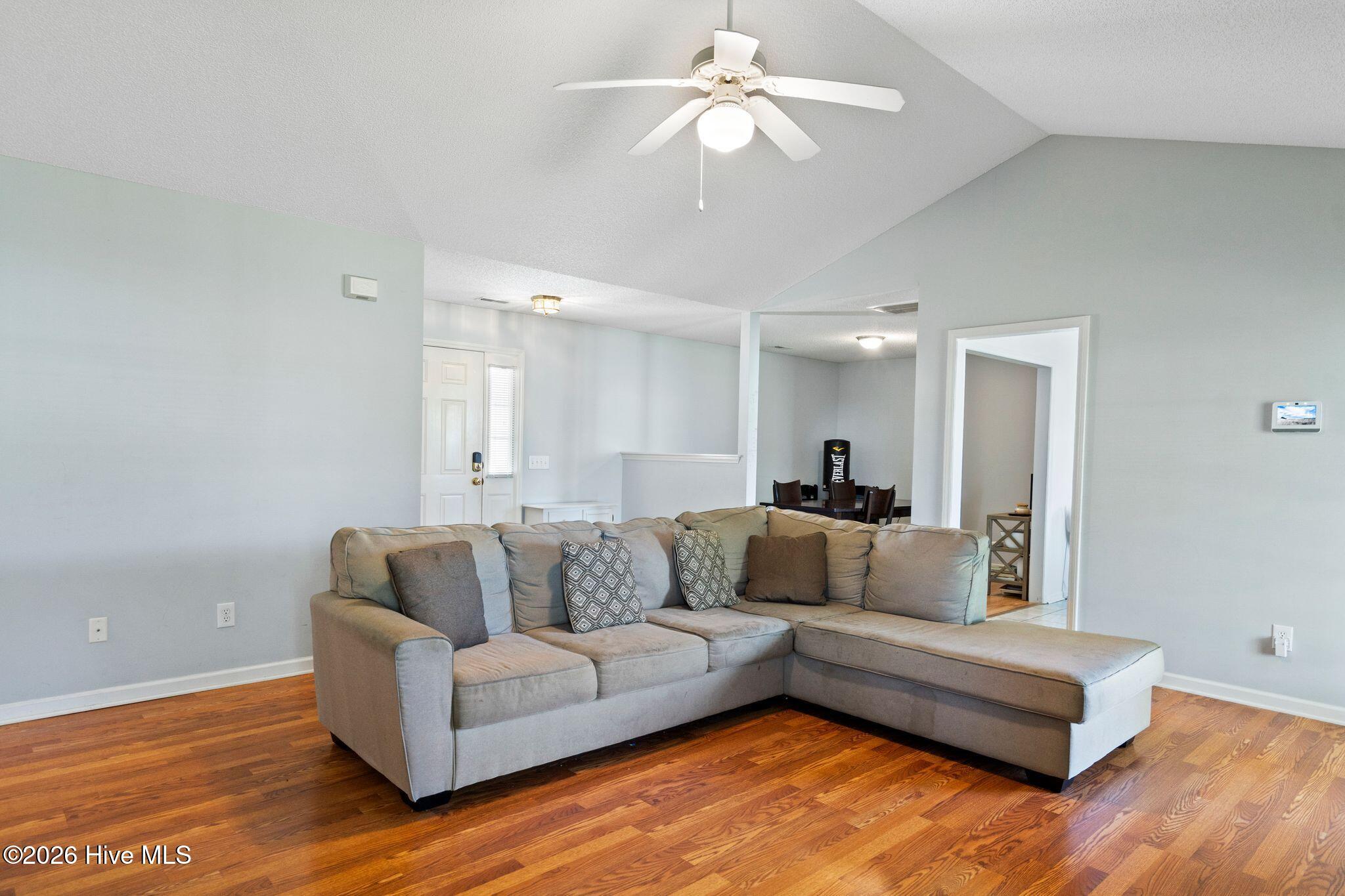 7323 Rabbit Hollow Drive Property Photo 6