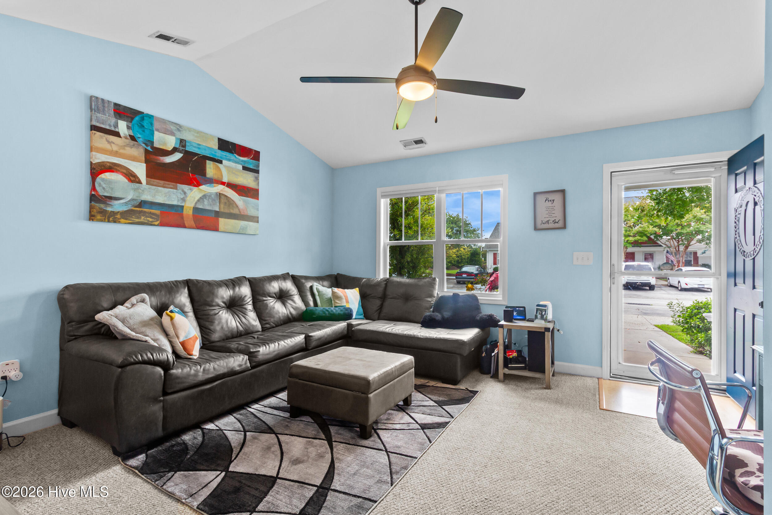 1403 Pirates Landing Drive Property Photo 4