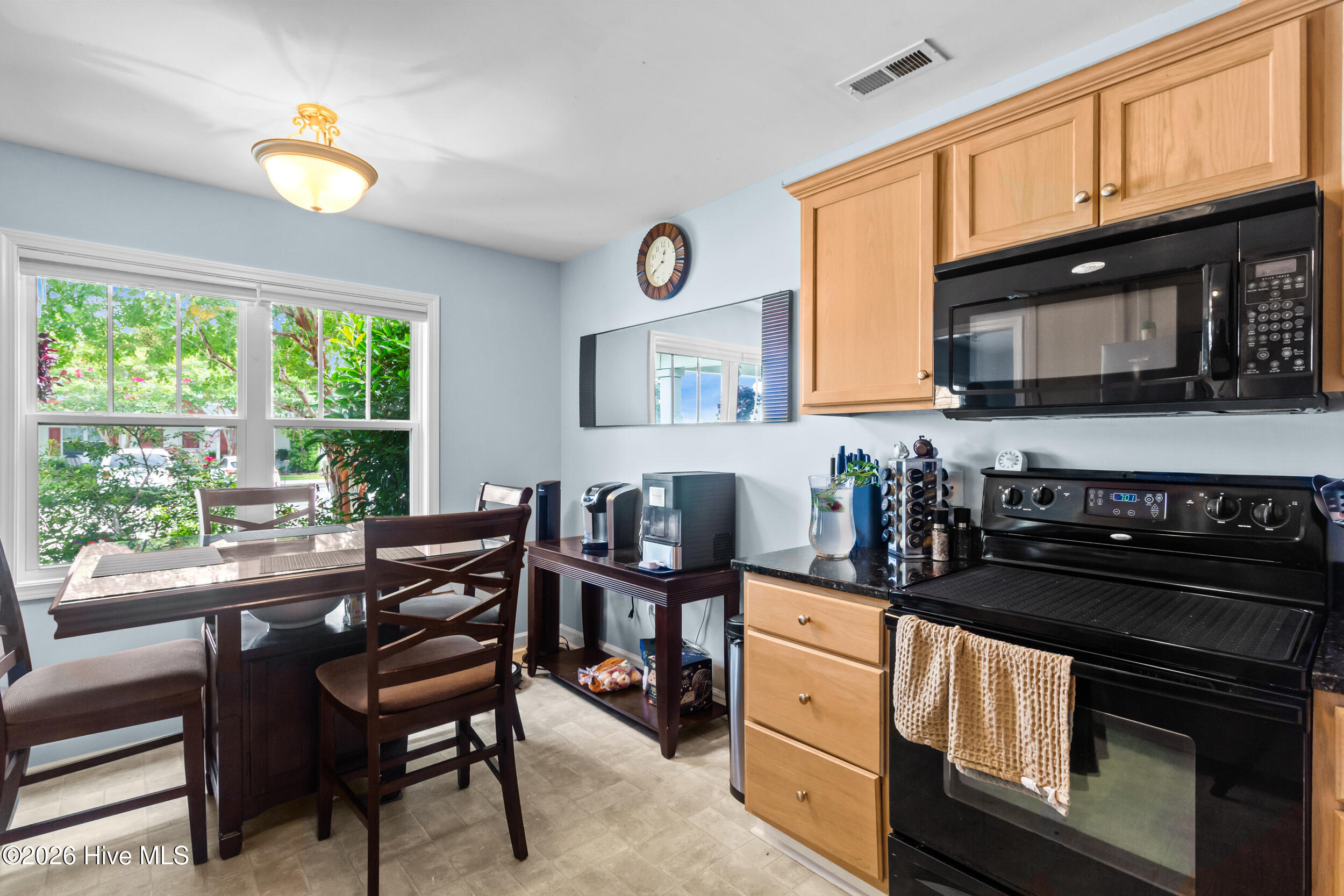 1403 Pirates Landing Drive Property Photo 8