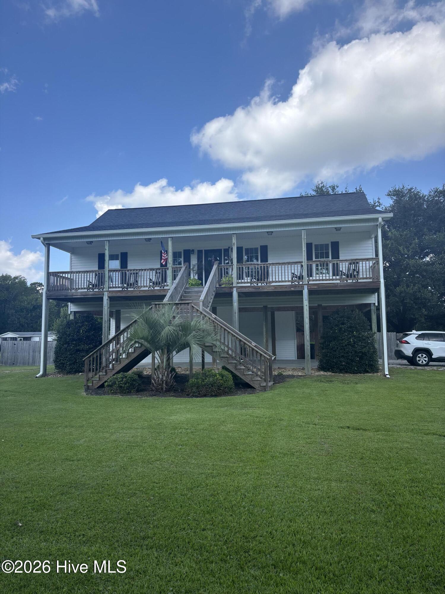 1422 Harkers Island Road Property Photo 1