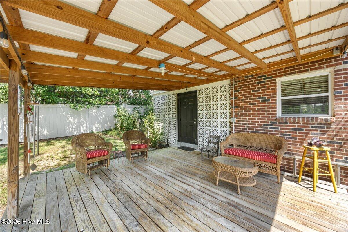 1838 Courtney Drive Property Photo 25