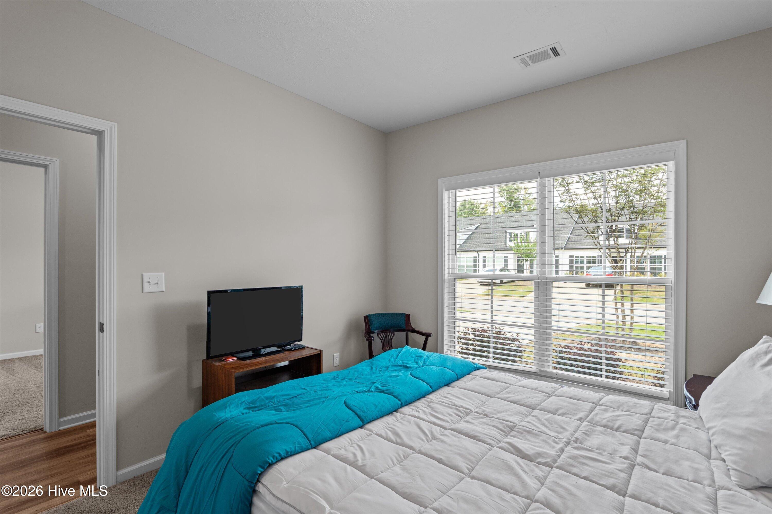 326 Bordeaux Drive Nw Property Photo 8