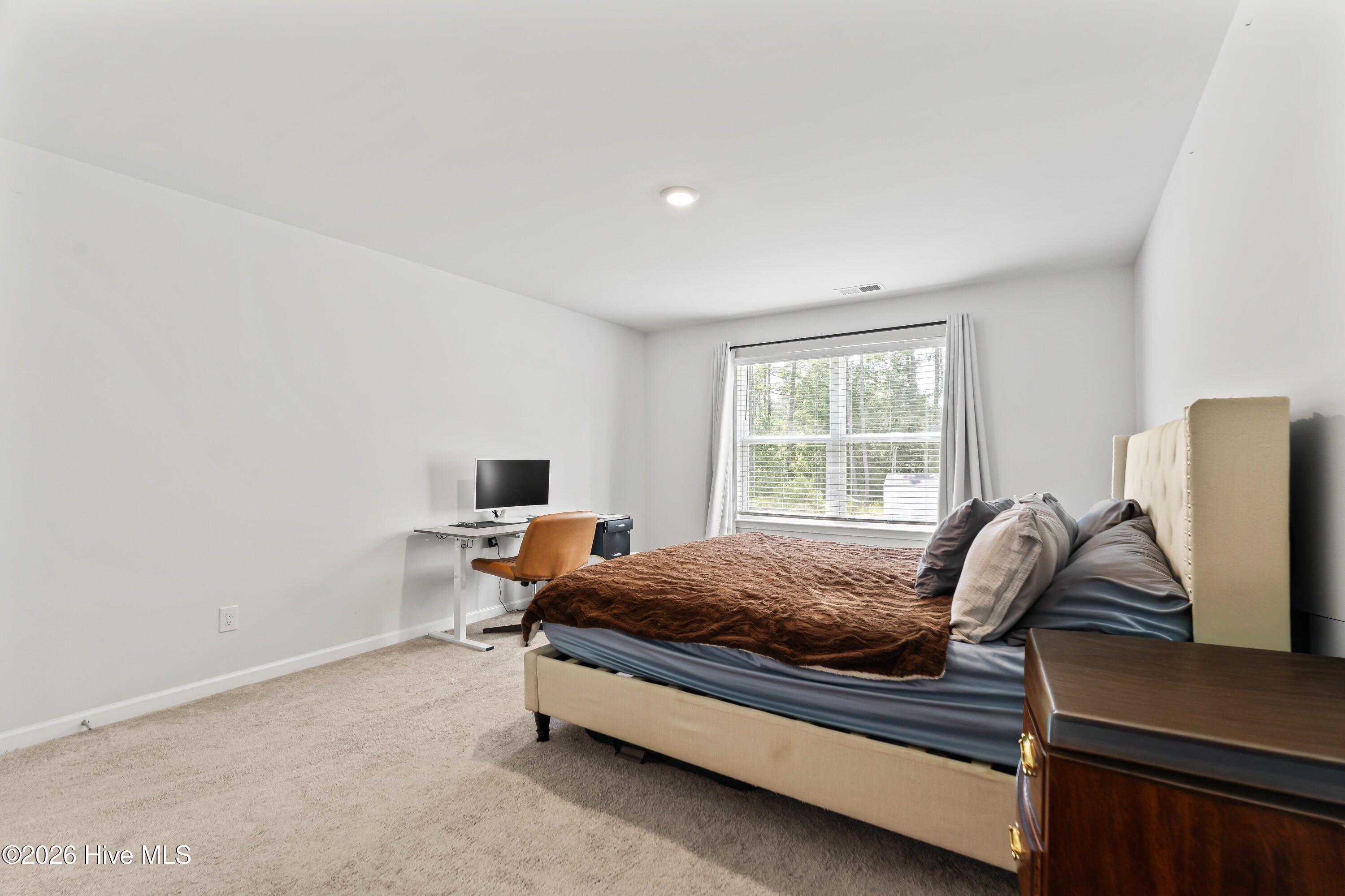 19 Evian Court Property Photo 19