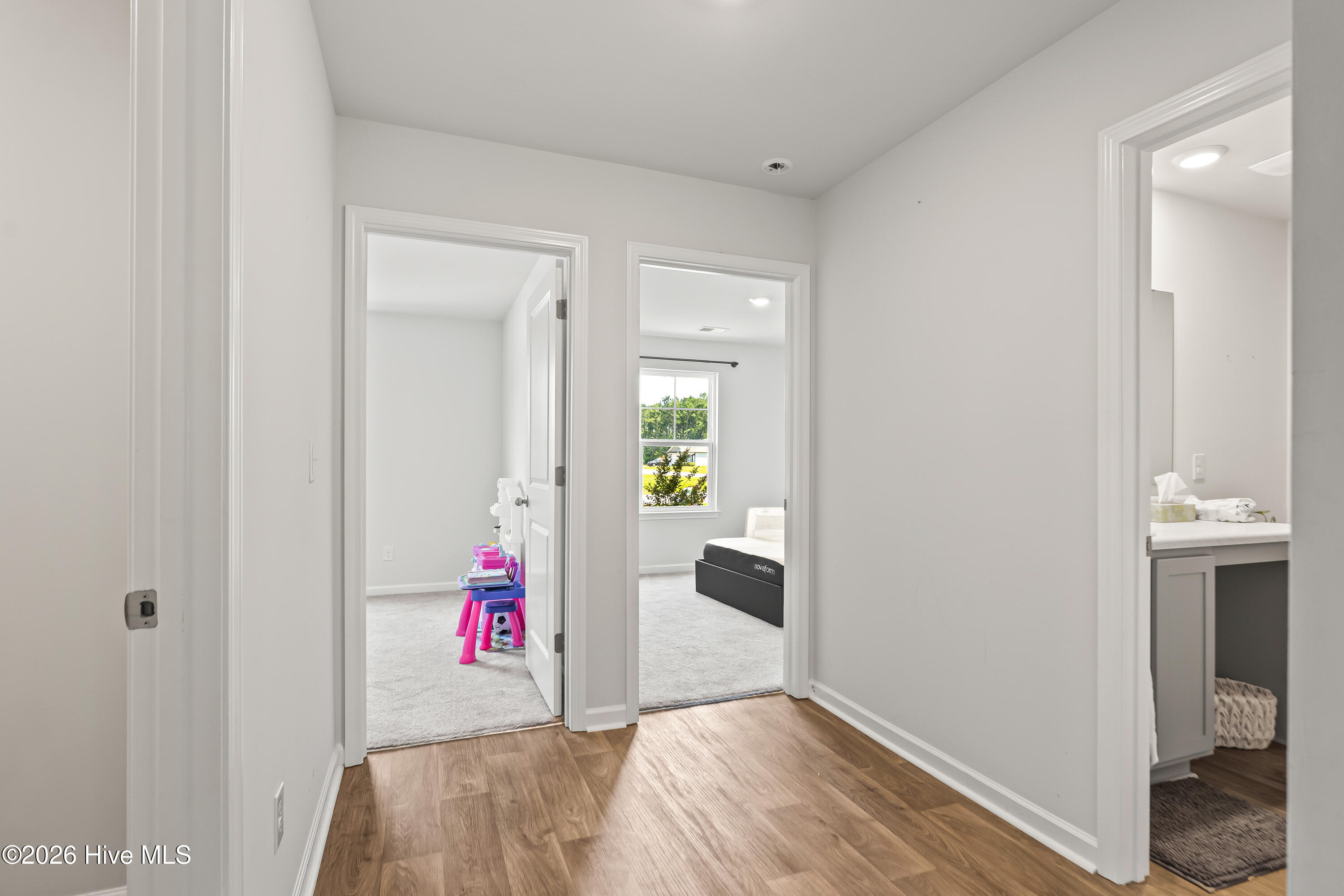 19 Evian Court Property Photo 24