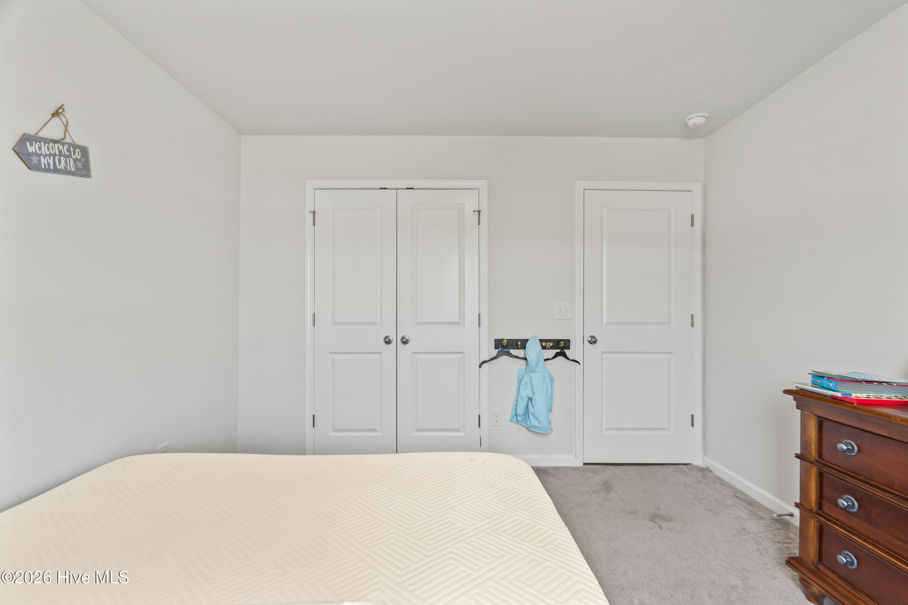 19 Evian Court Property Photo 28
