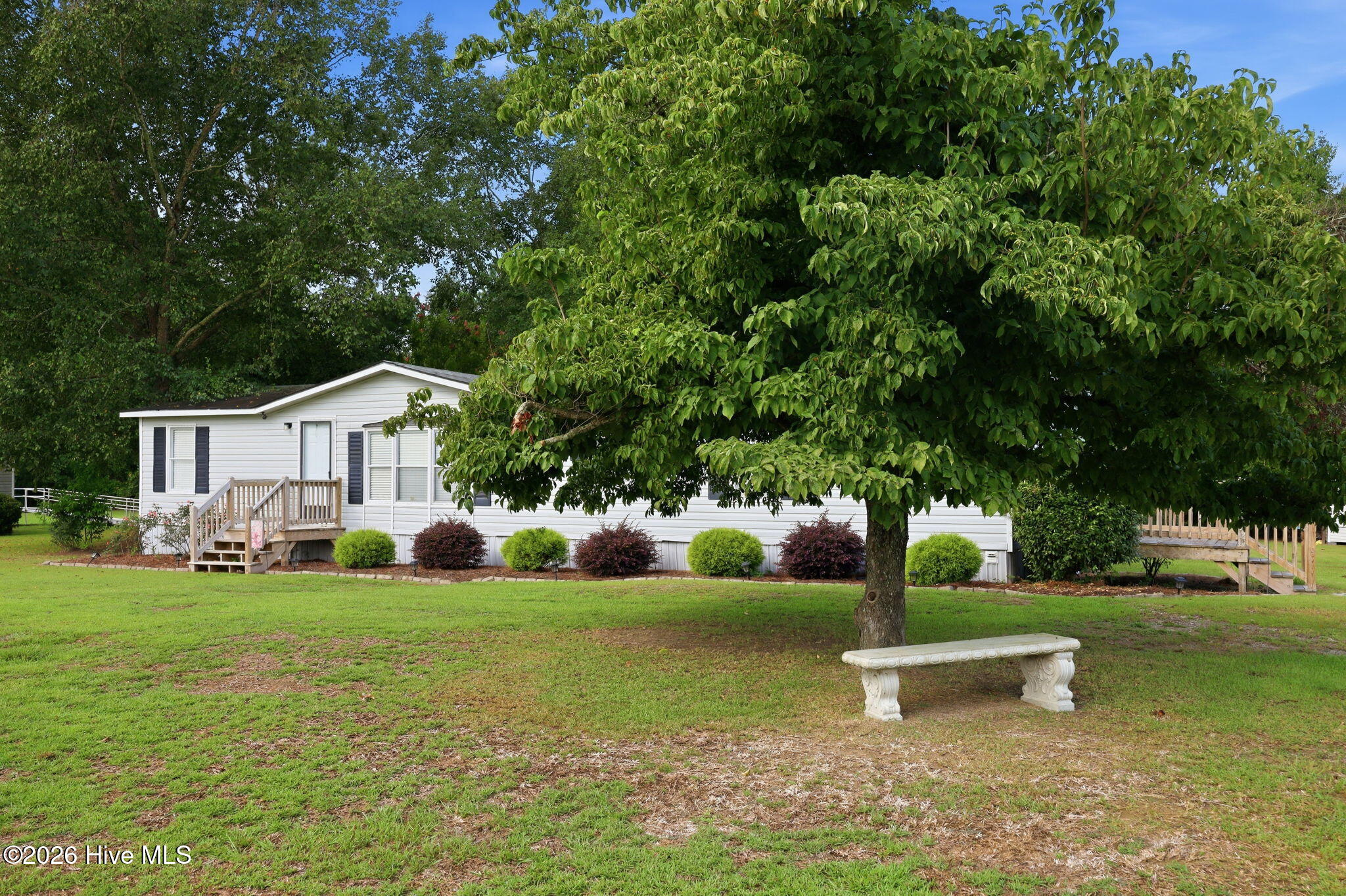 284 Curtis Street Property Photo 5