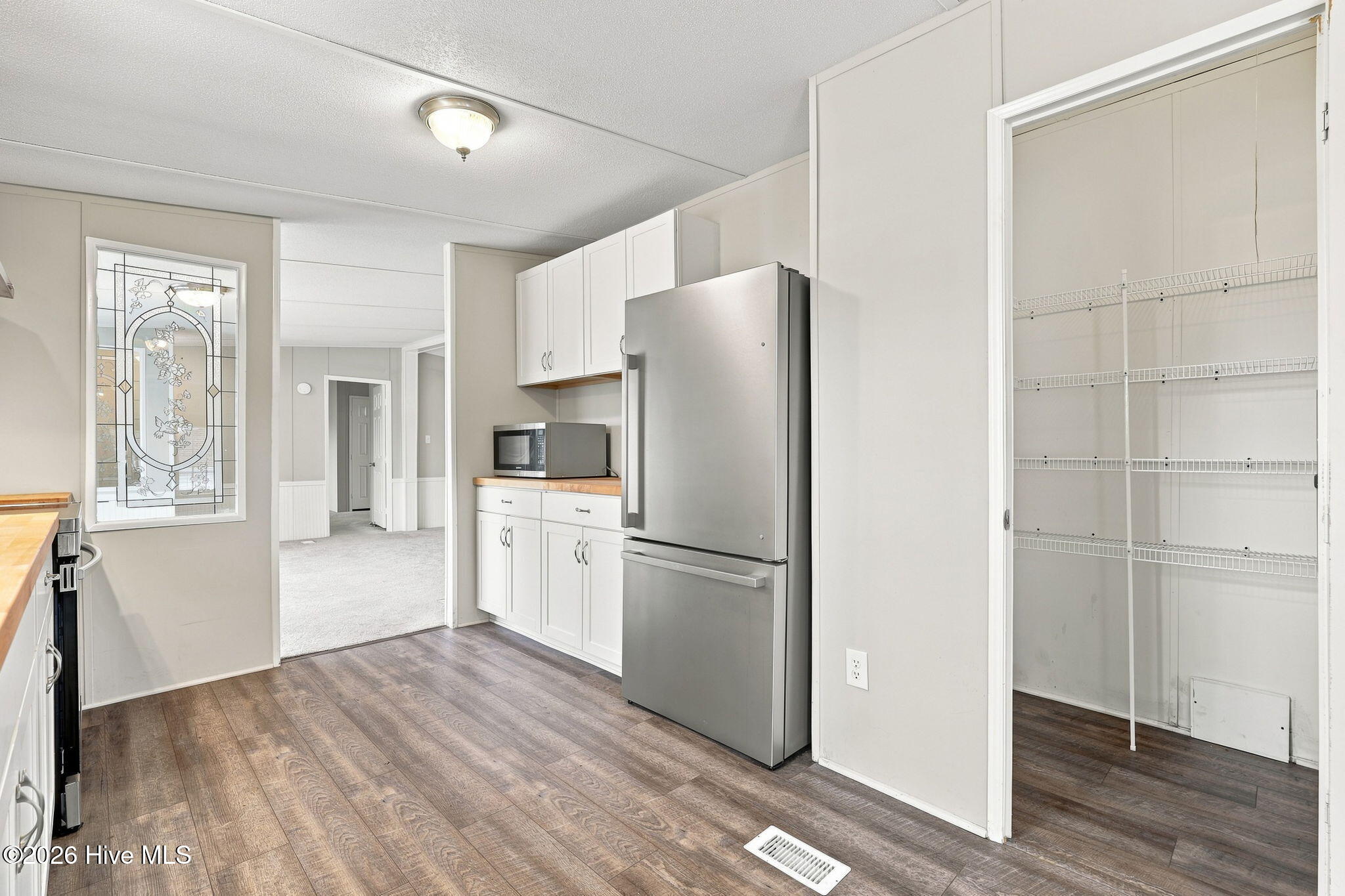 284 Curtis Street Property Photo 28
