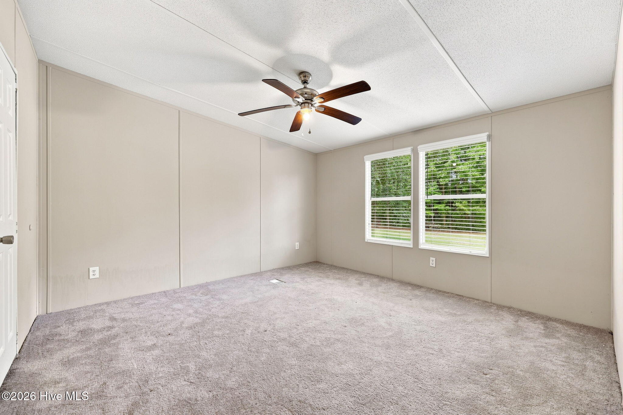 284 Curtis Street Property Photo 40