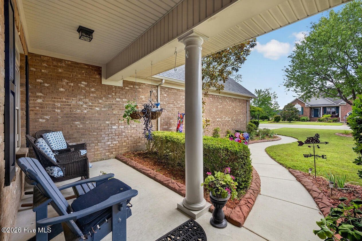 1121 Highlands Drive Property Photo 7