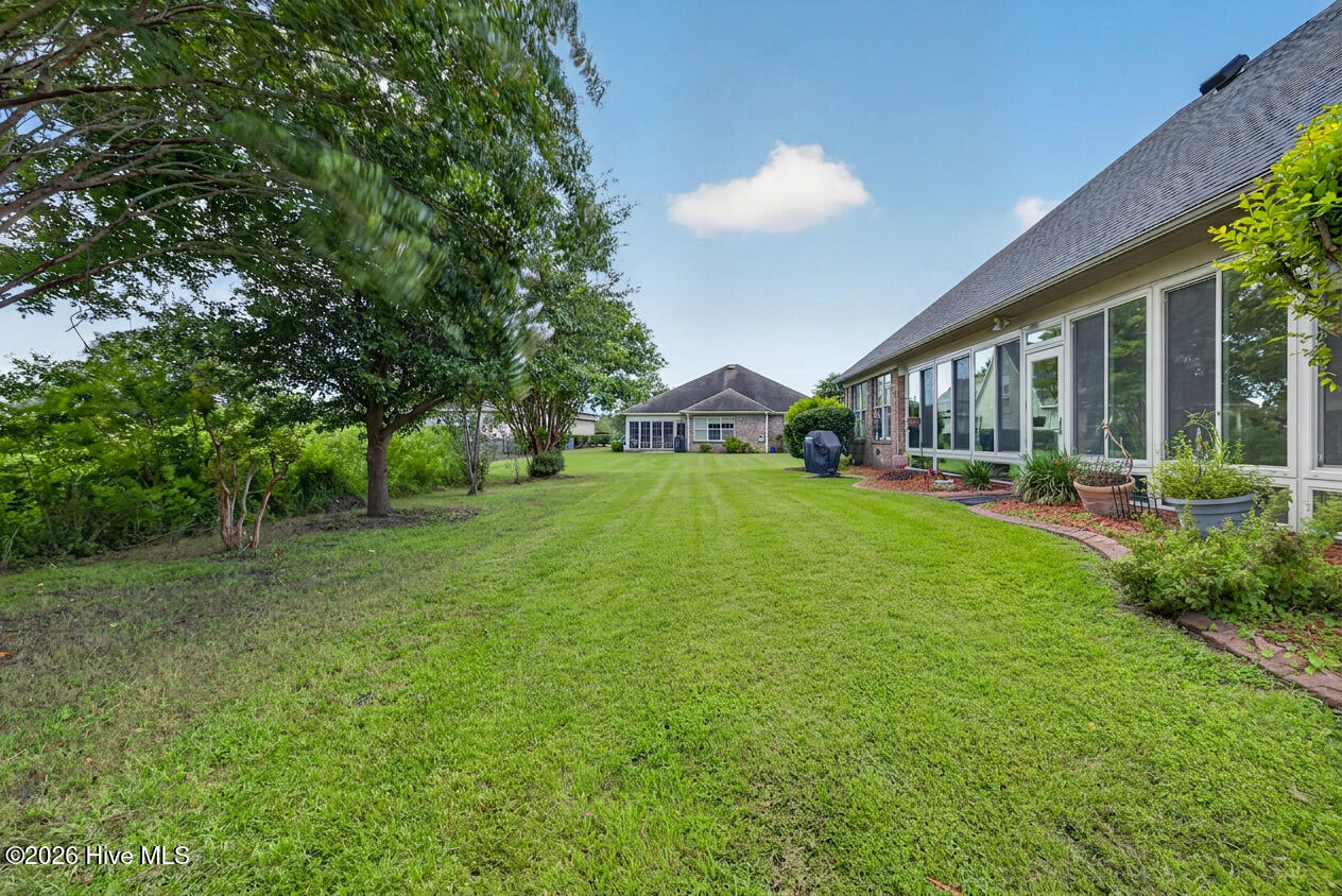 1121 Highlands Drive Property Photo 9