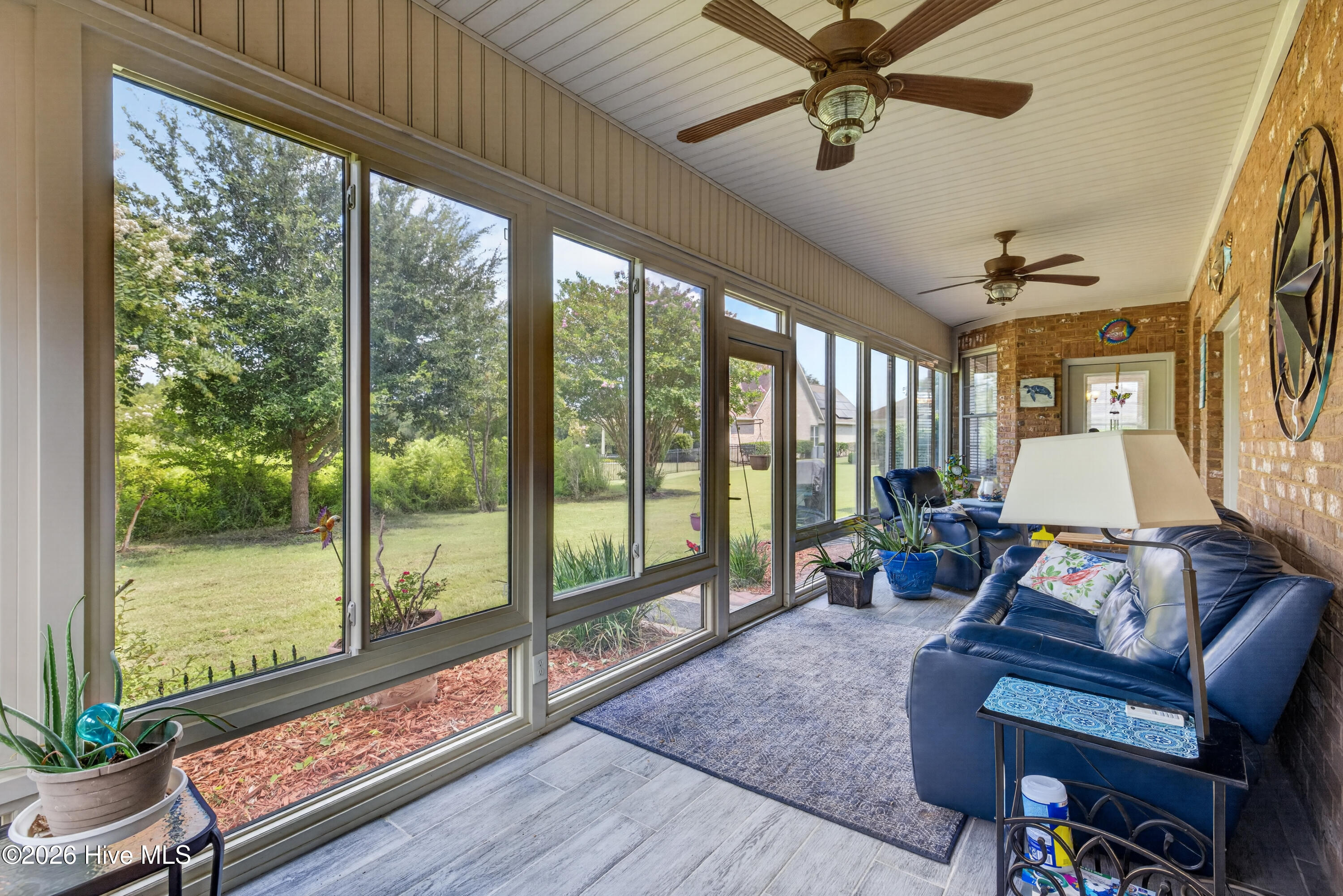 1121 Highlands Drive Property Photo 15