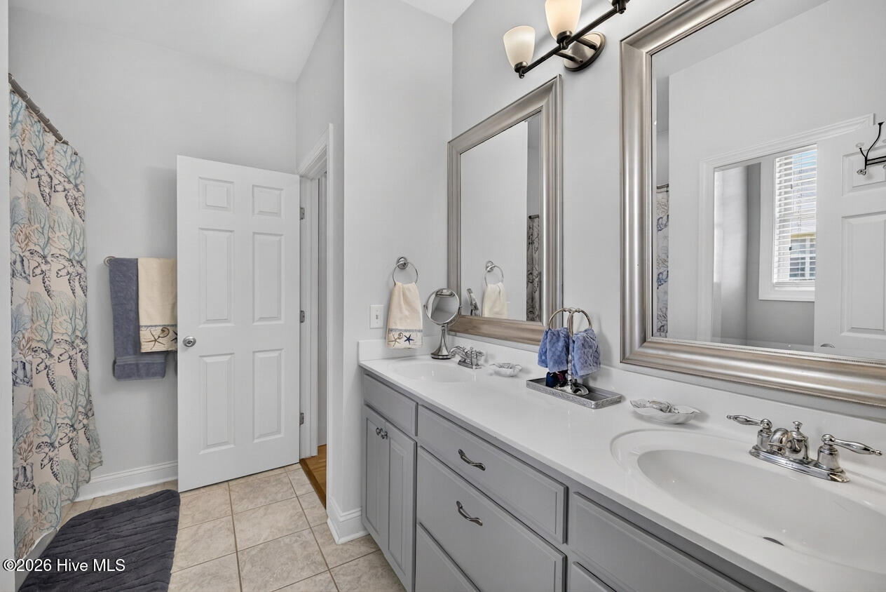 1121 Highlands Drive Property Photo 43