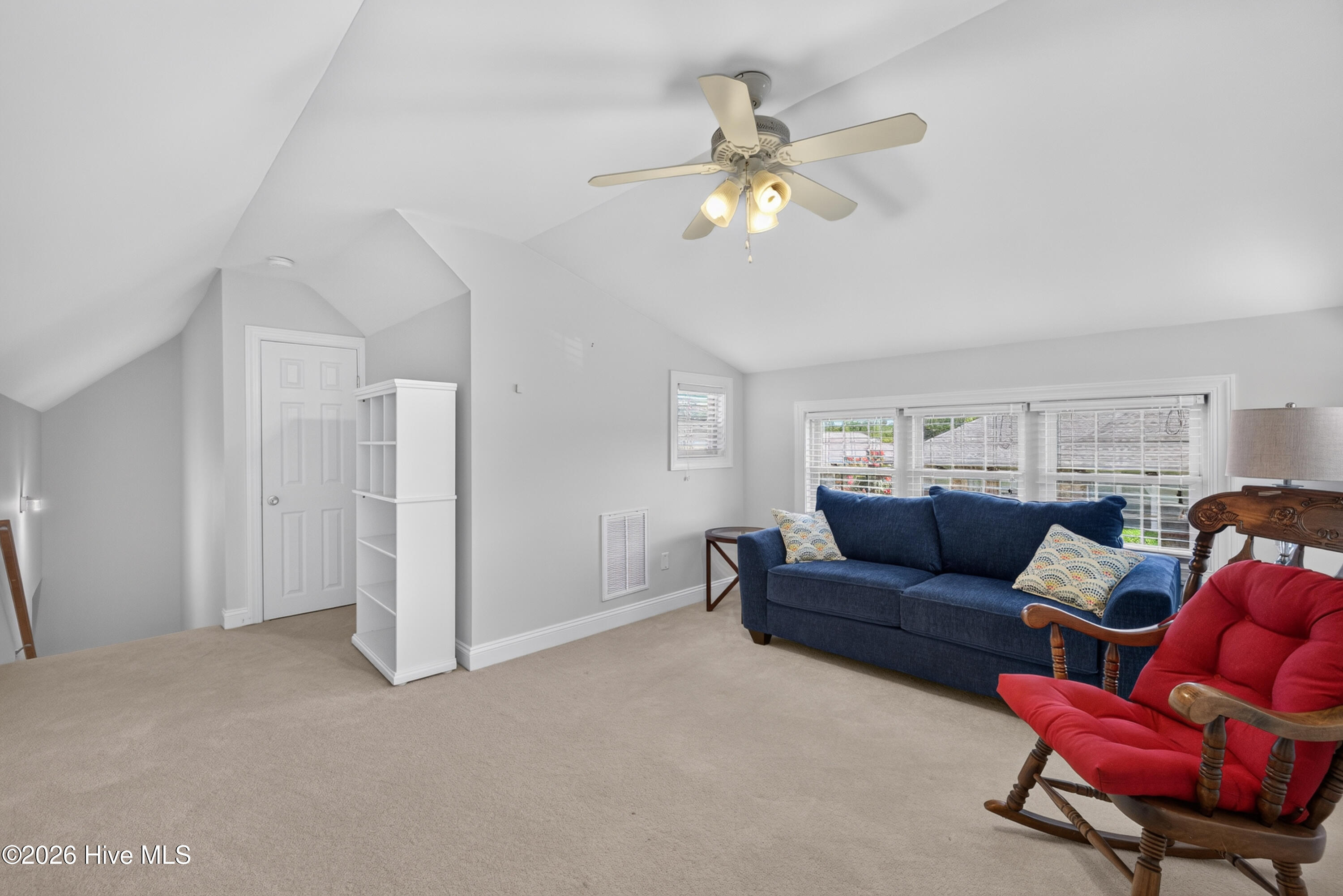 1121 Highlands Drive Property Photo 48