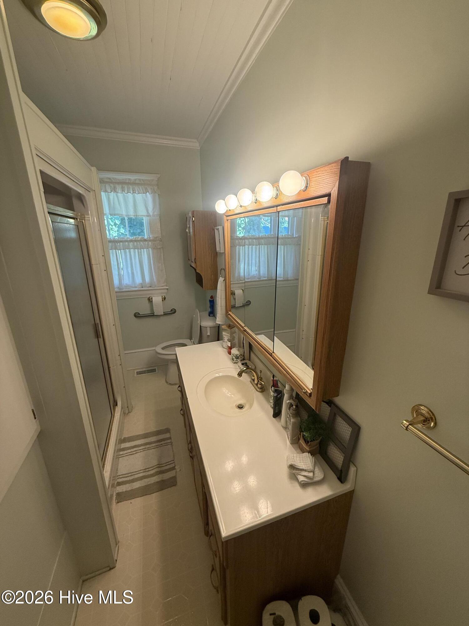 136 Maple Street Property Photo 11