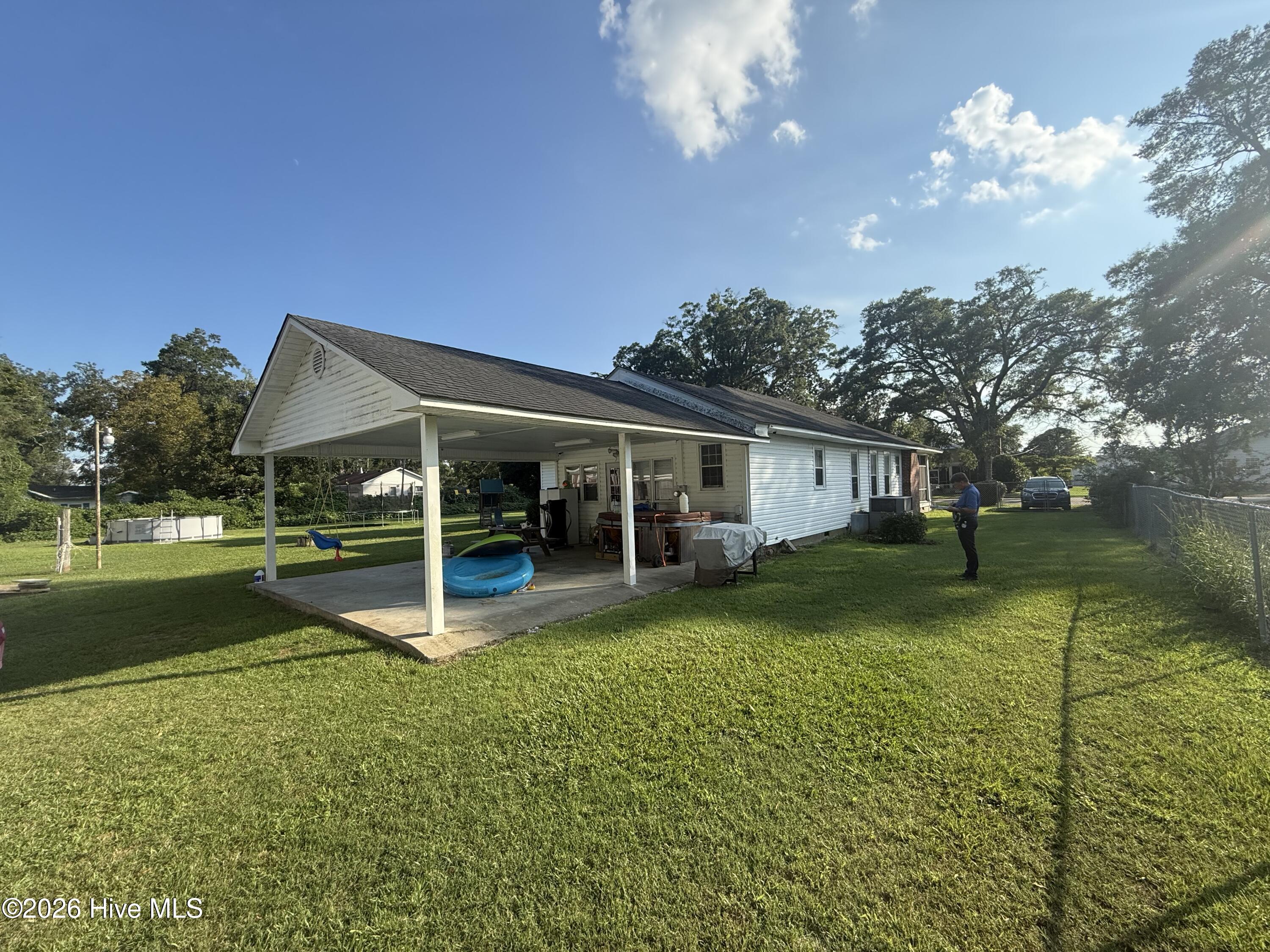 136 Maple Street Property Photo 27