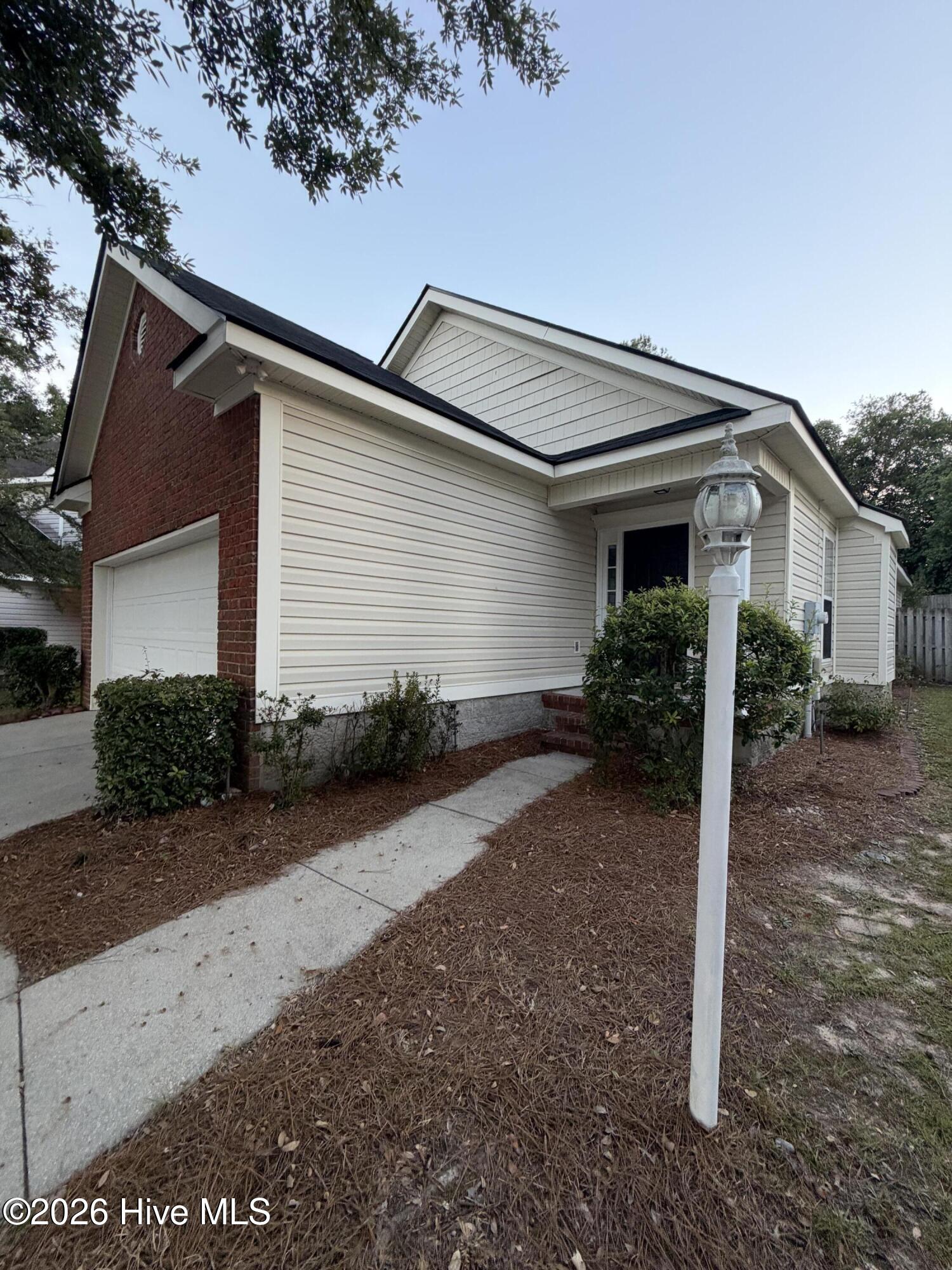 209 Sarah Creek Court Property Photo 9