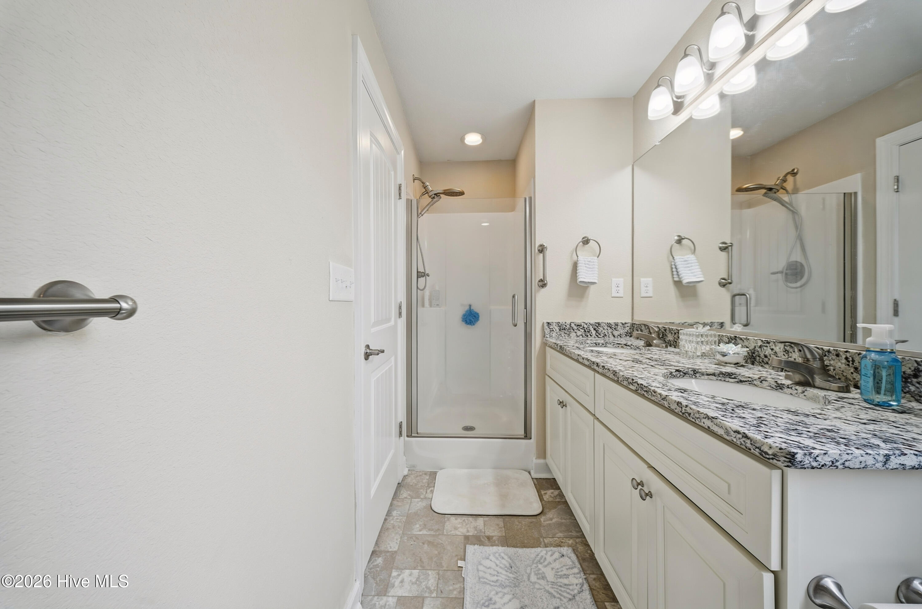 202 Spinnaker Street Unit B Property Photo 1