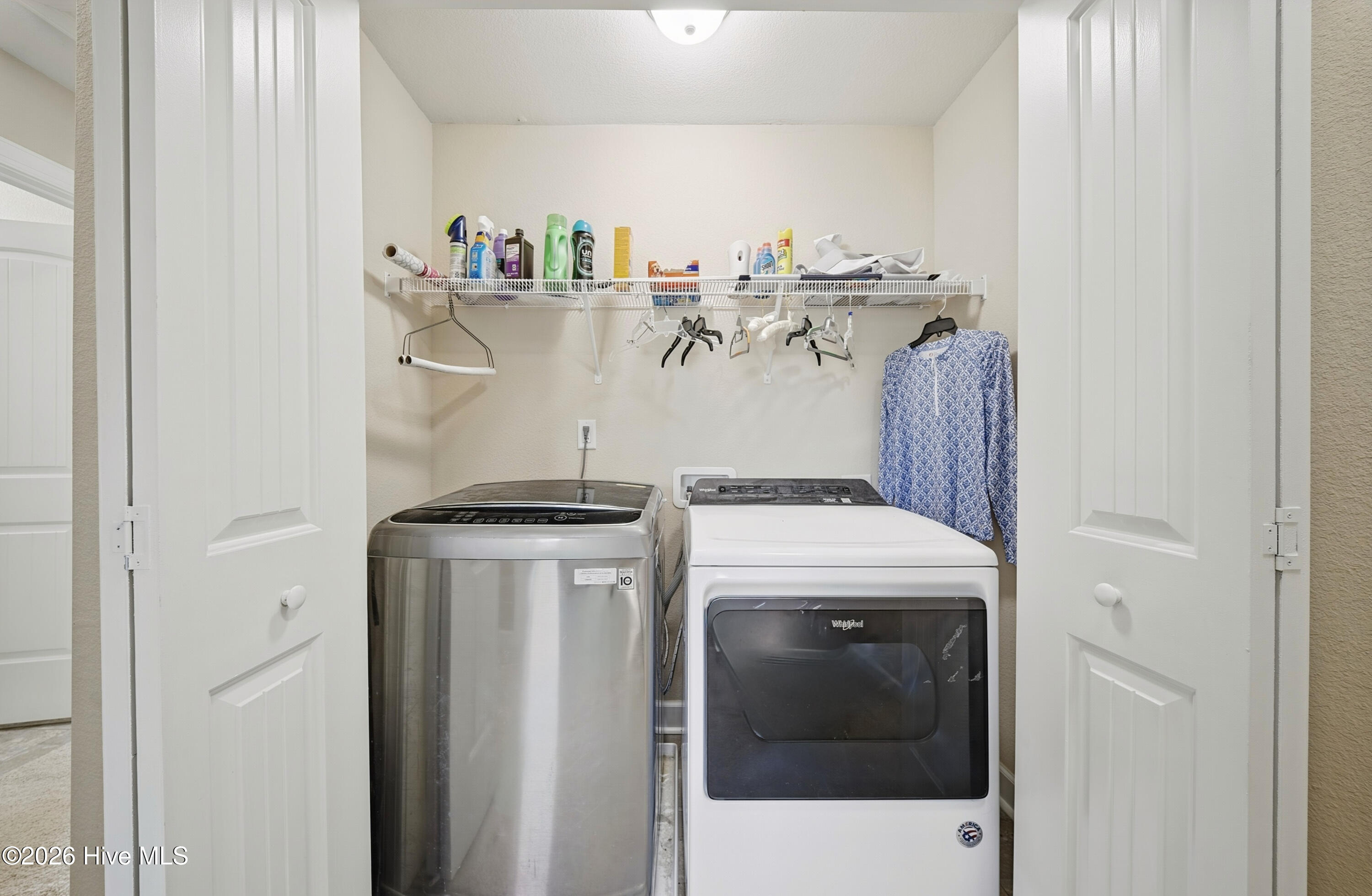 202 Spinnaker Street Unit B Property Photo 7