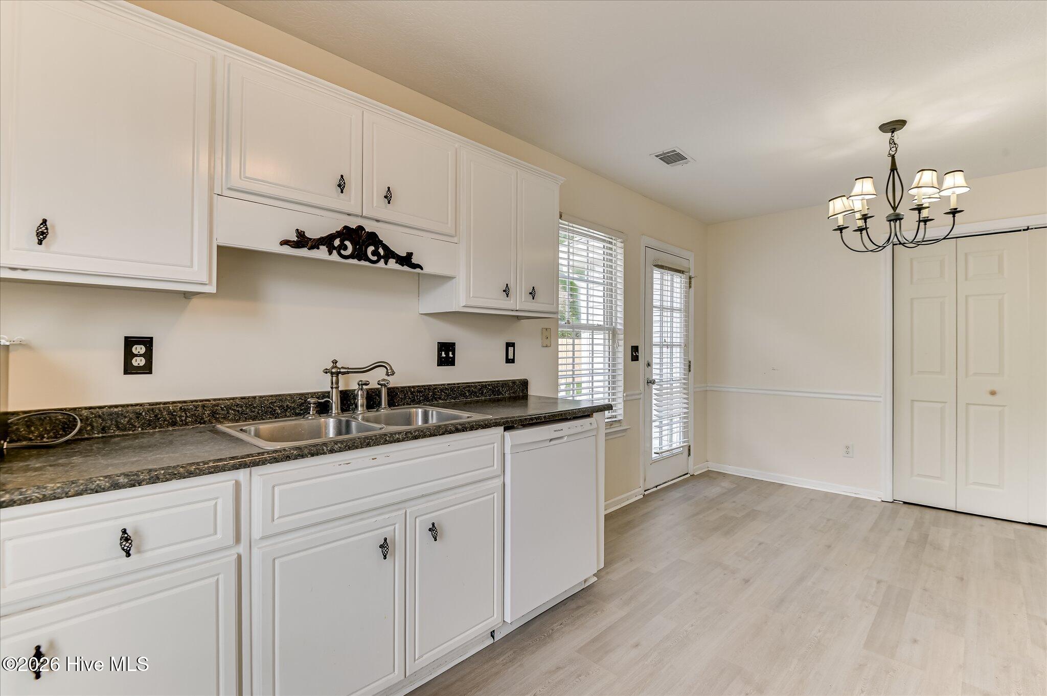 4016 Hidden Haven Court Property Photo 13