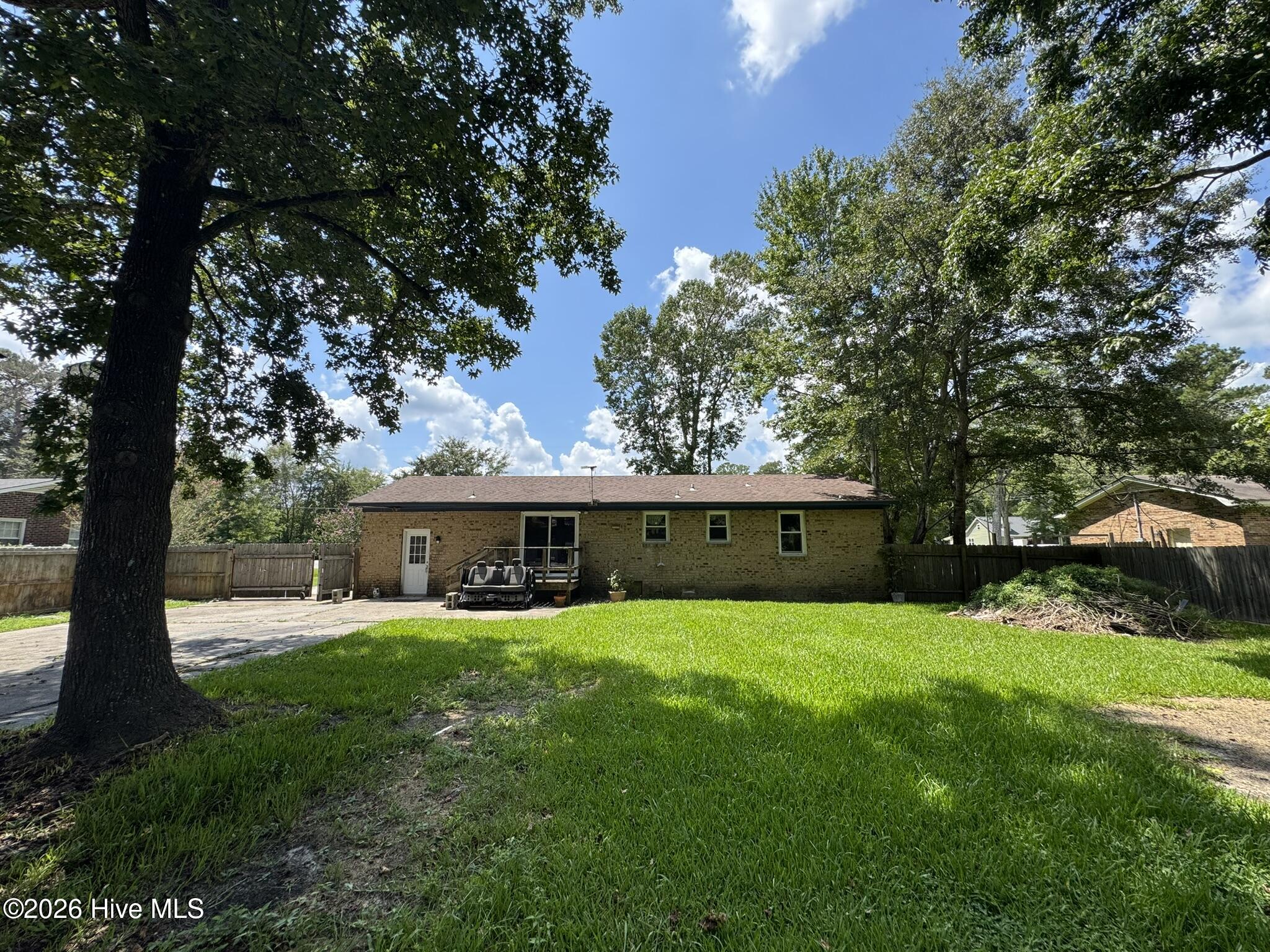 1406 Onslow Pines Road Property Photo 23
