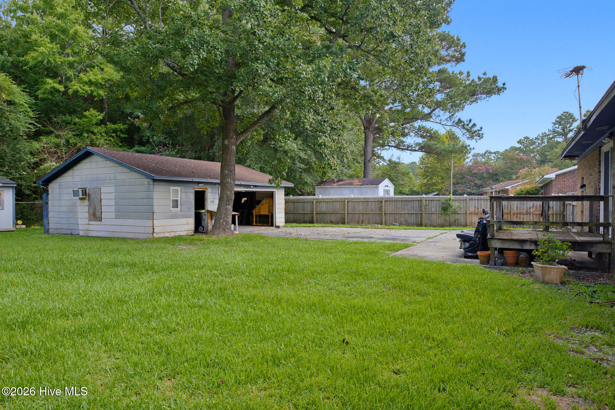 1406 Onslow Pines Road Property Photo 25