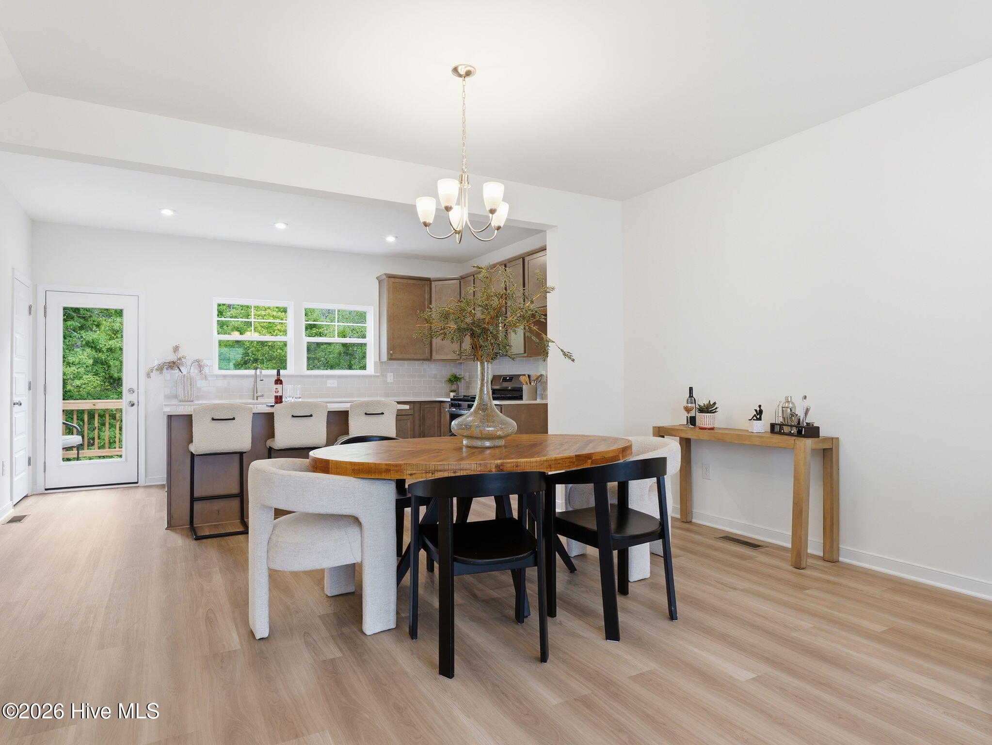 130 Storage Road Property Photo 10