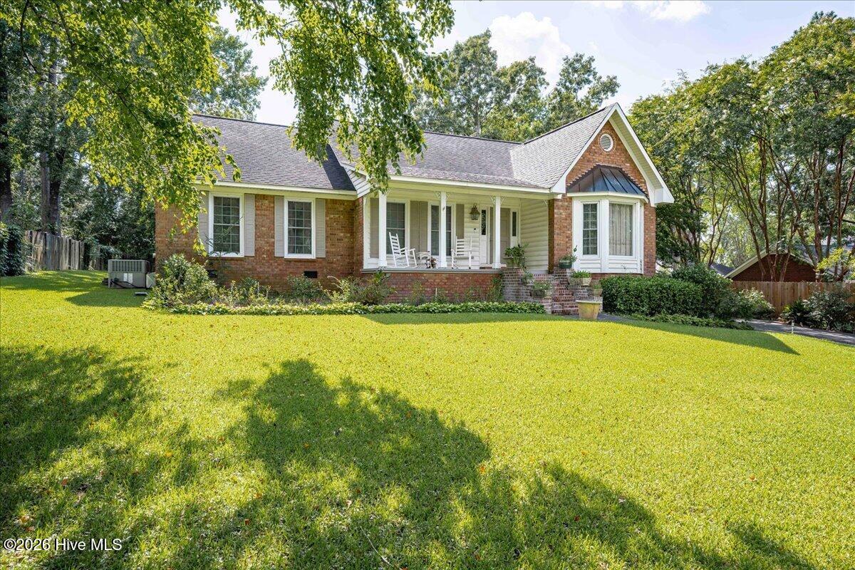 407 Hastings Place Property Photo 2