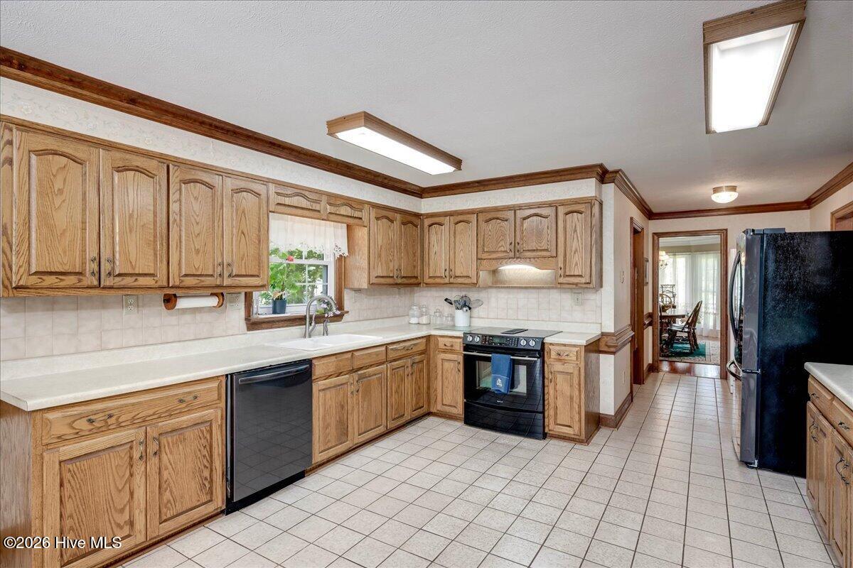 407 Hastings Place Property Photo 11