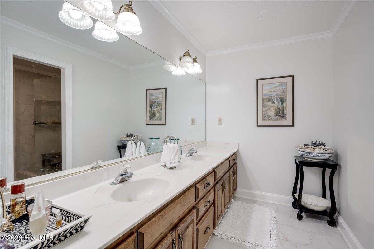 407 Hastings Place Property Photo 29