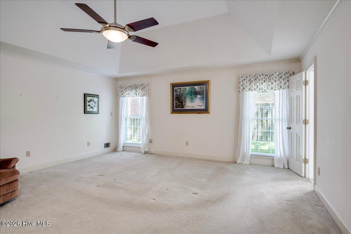 407 Hastings Place Property Photo 31
