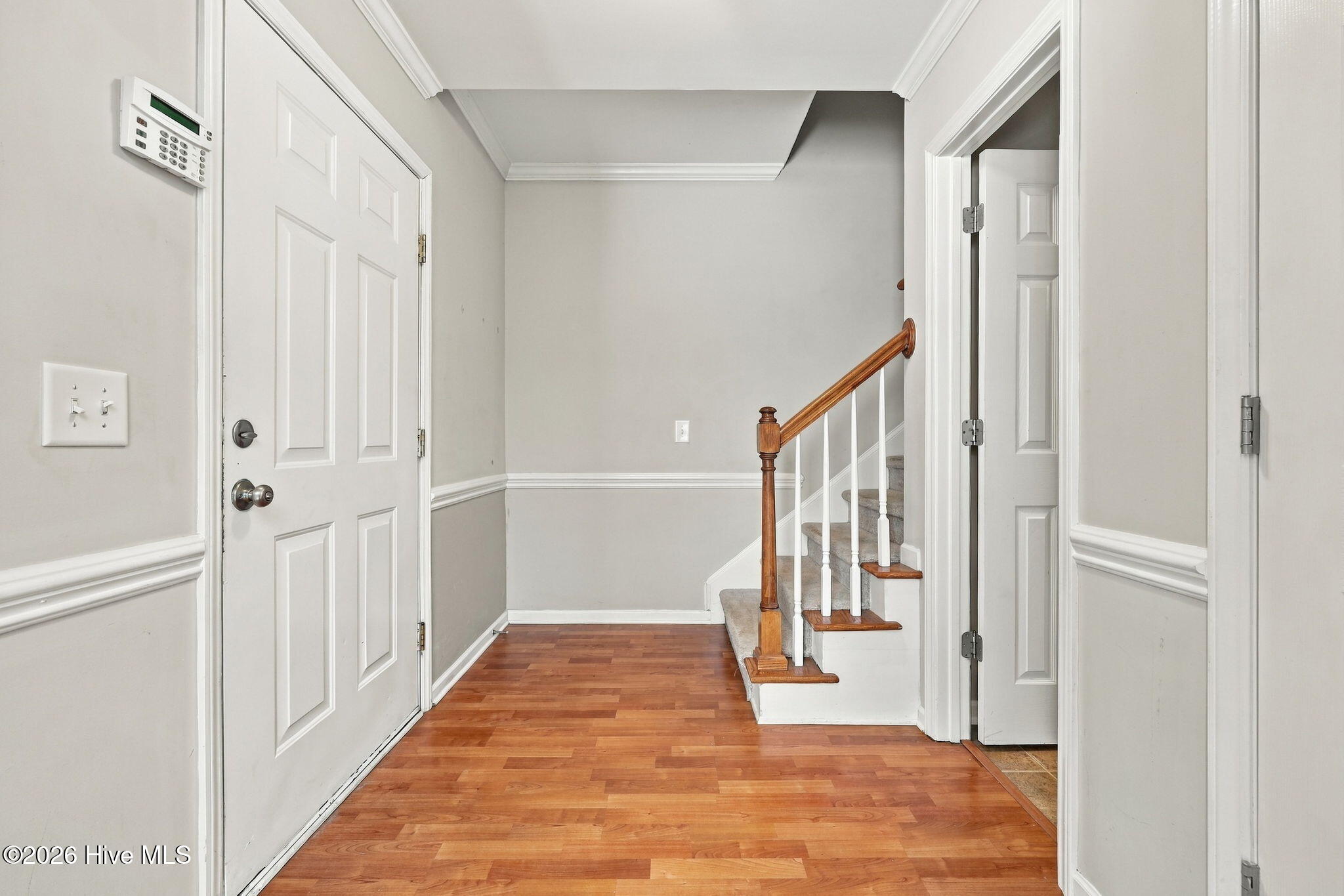 1548 Manning Forest Drive M5 Property Photo 8