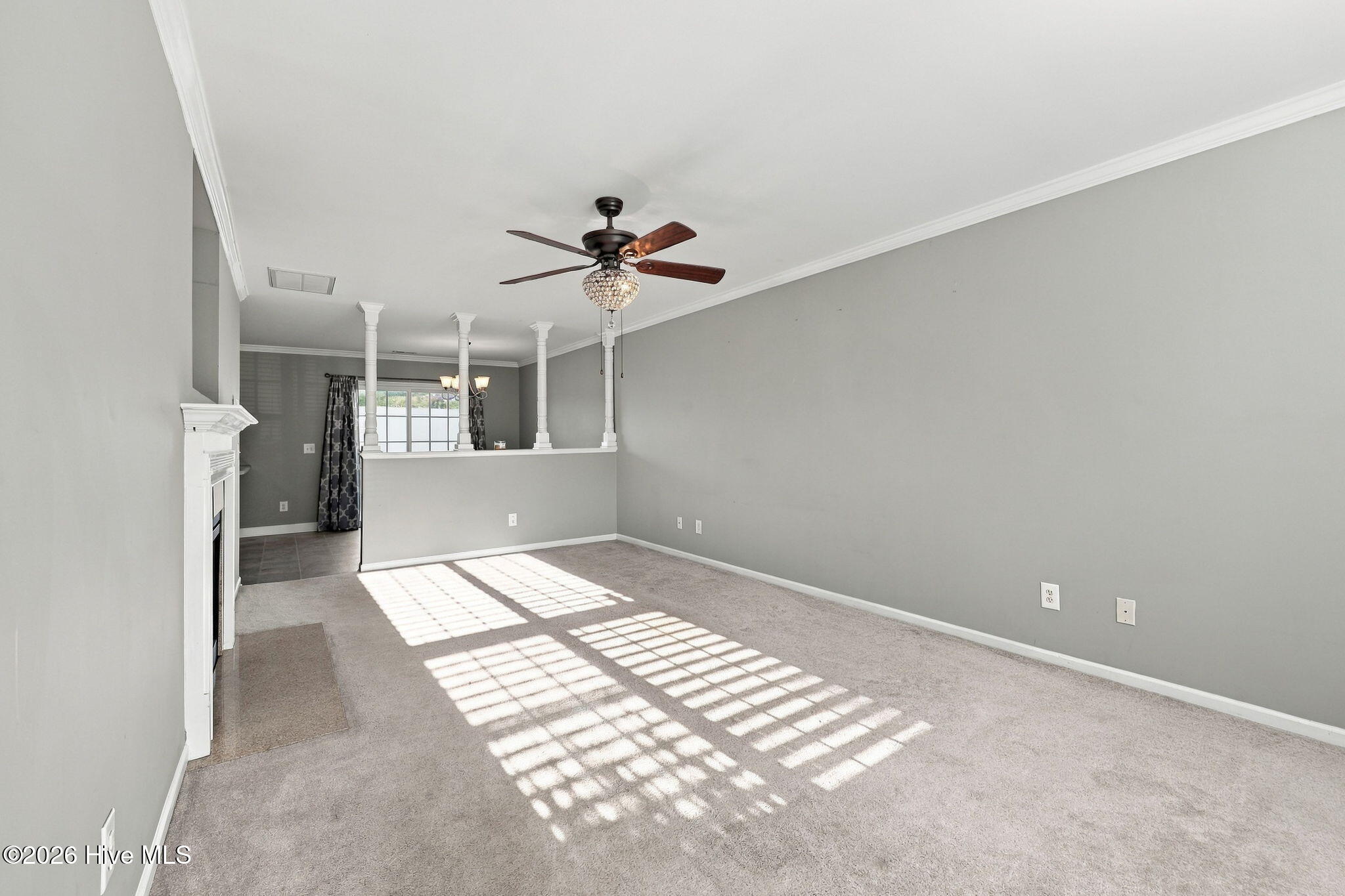 1548 Manning Forest Drive M5 Property Photo 10