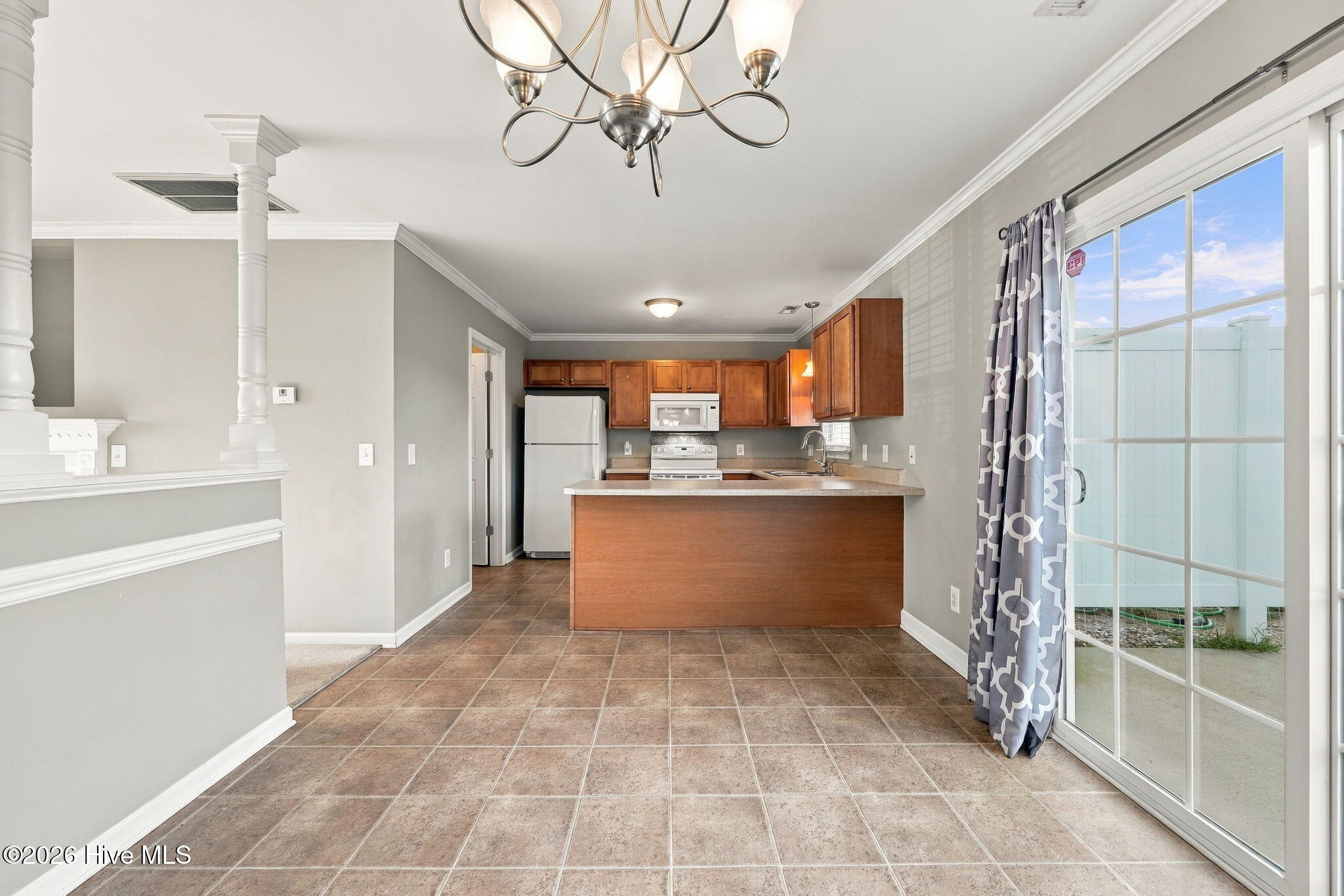1548 Manning Forest Drive M5 Property Photo 15