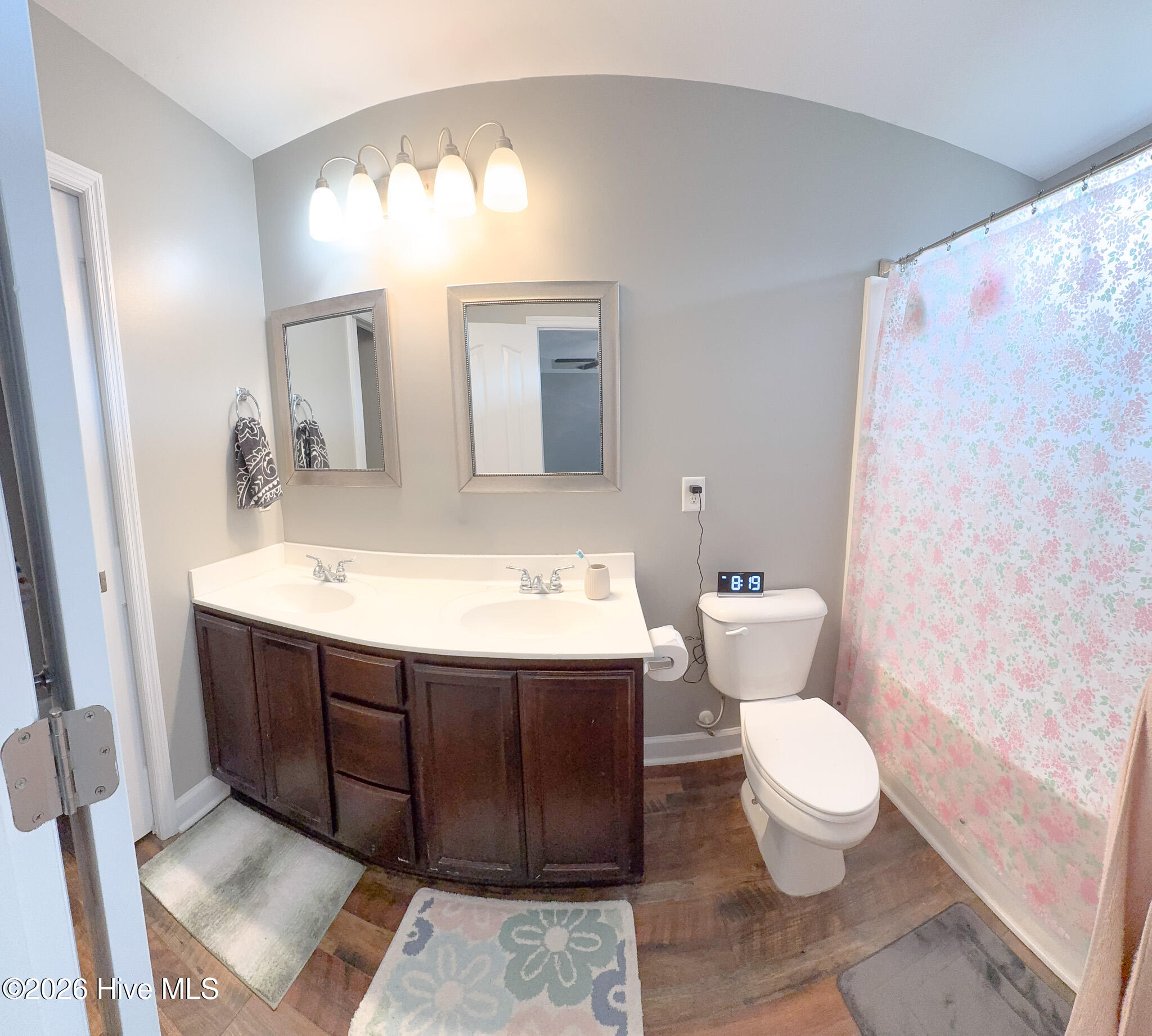 154 Louie Lane Property Photo 16
