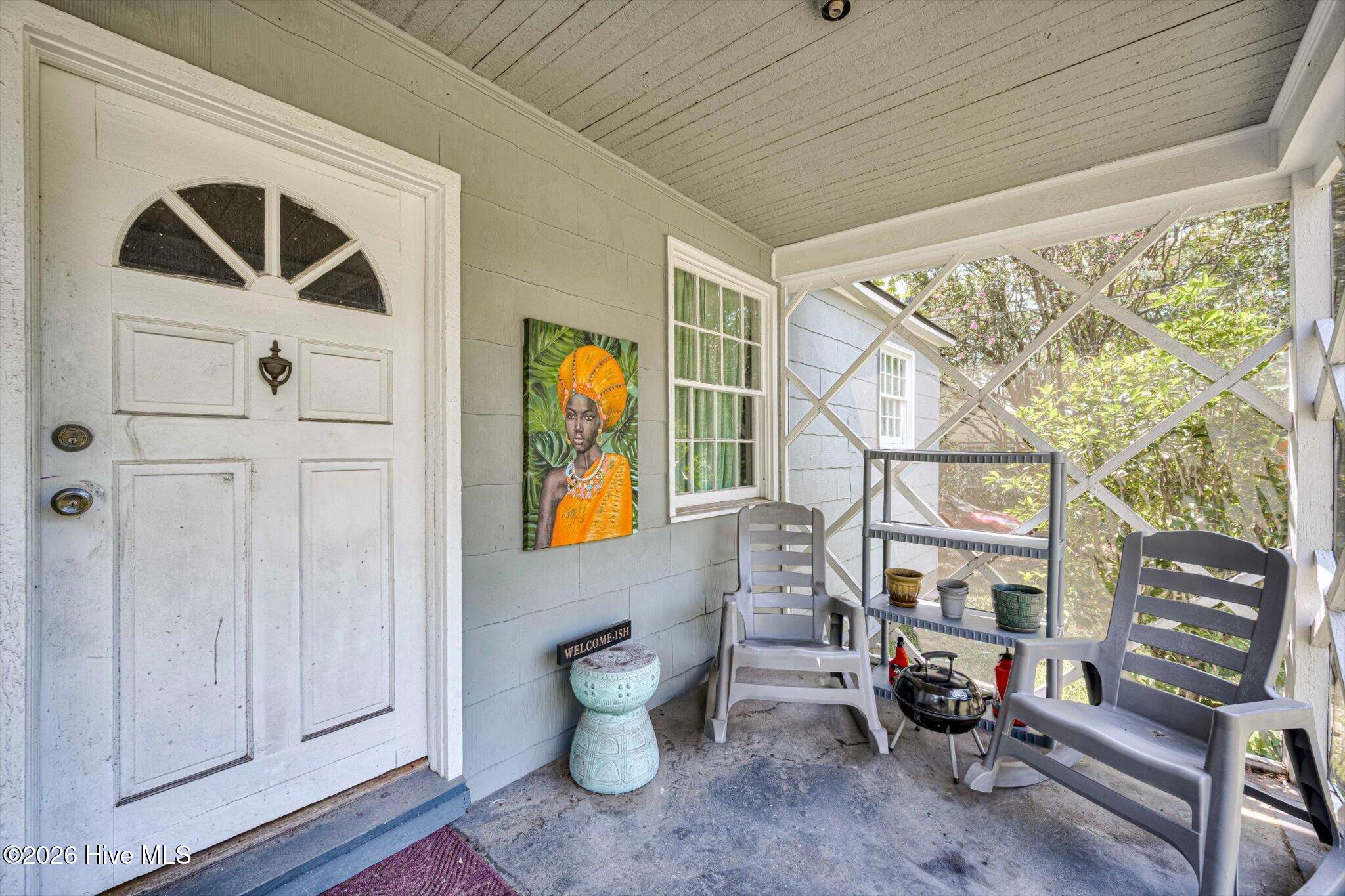 1742 Davidson Drive Property Photo 4