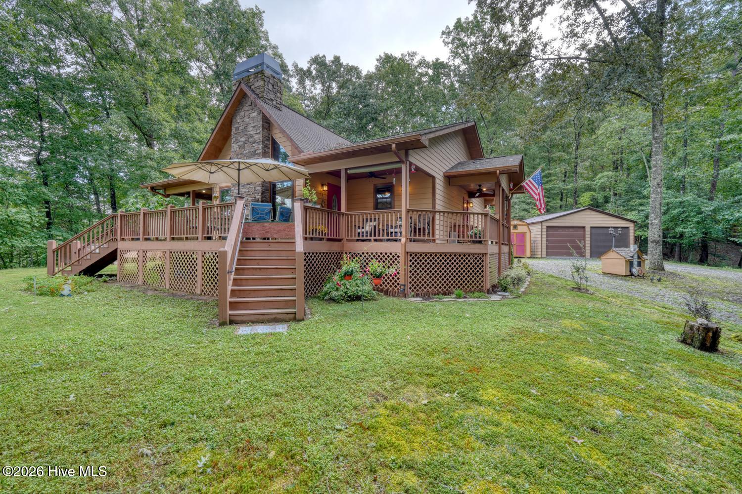 2592 Caney Creek Road Property Photo 2