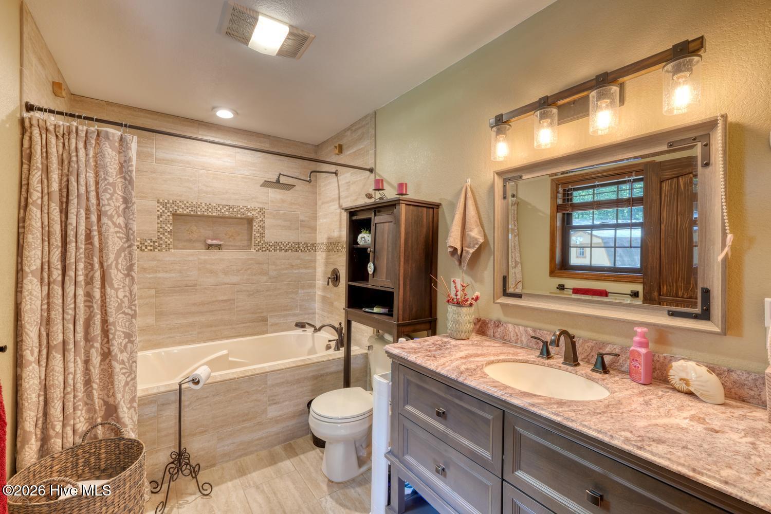 2592 Caney Creek Road Property Photo 32