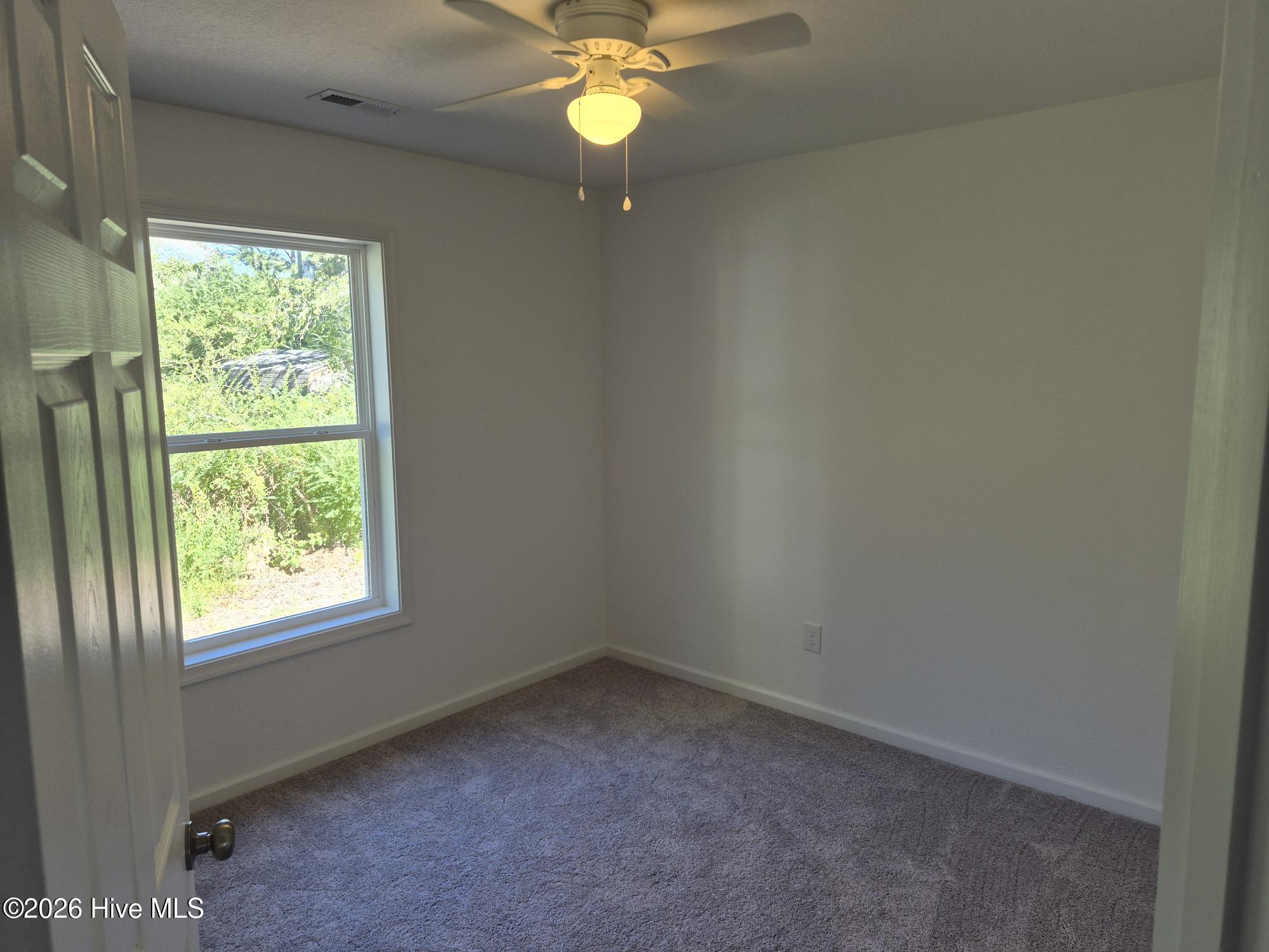 107 Poplar Circle Property Photo 8