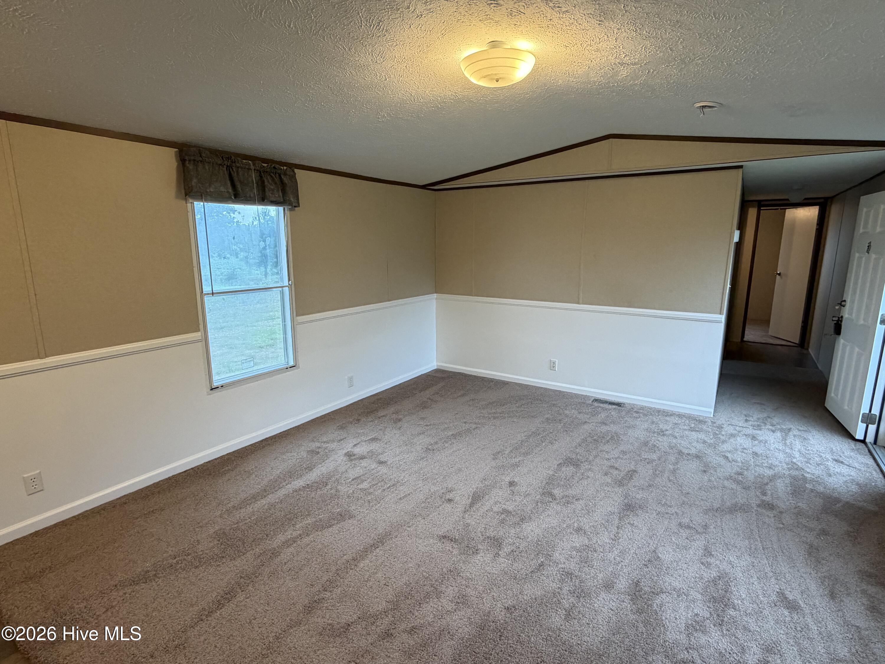 4506 Tammy Lane Property Photo 4